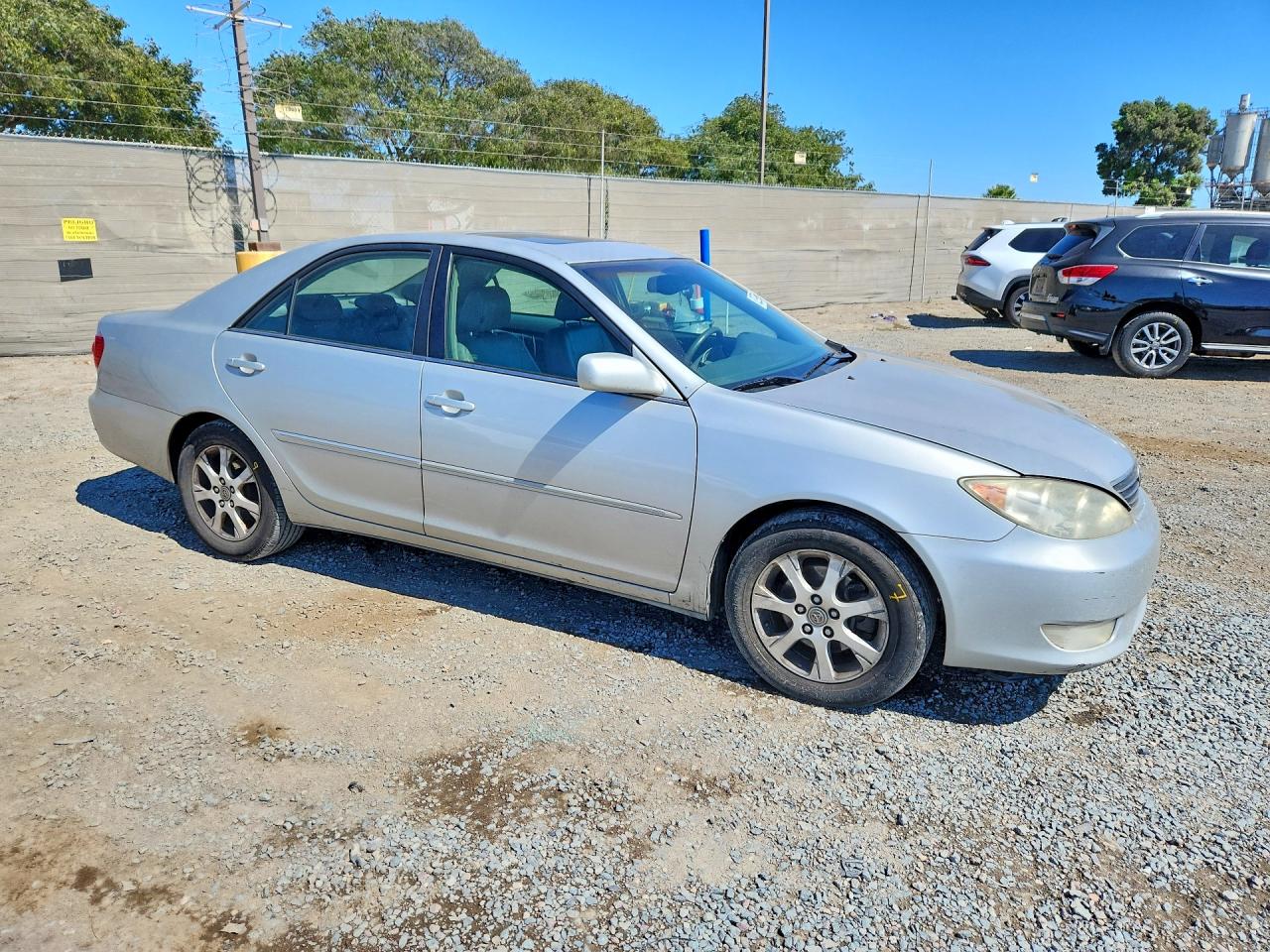 2005 Toyota Camry Xle V6 Серебряный vin: 4T1BF32K15U614008