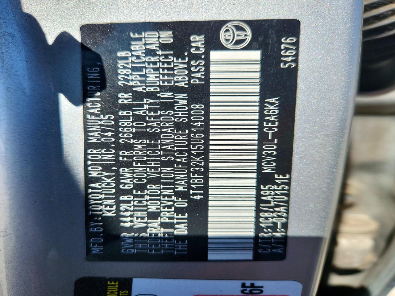 2005 Toyota Camry Xle V6 Серебряный vin: 4T1BF32K15U614008