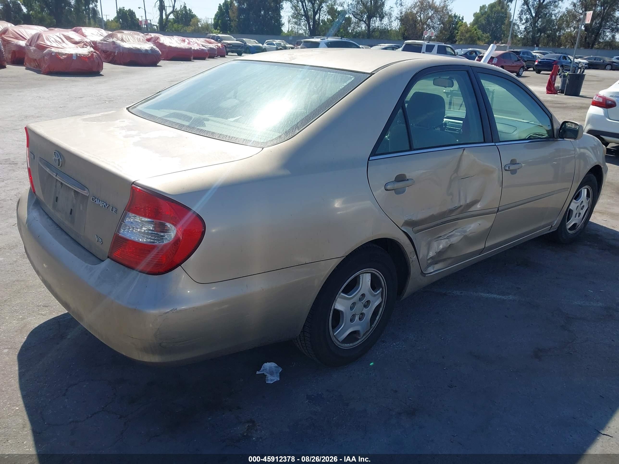 2002 Toyota Camry Le V6 Gold vin: 4T1BF32K22U013878
