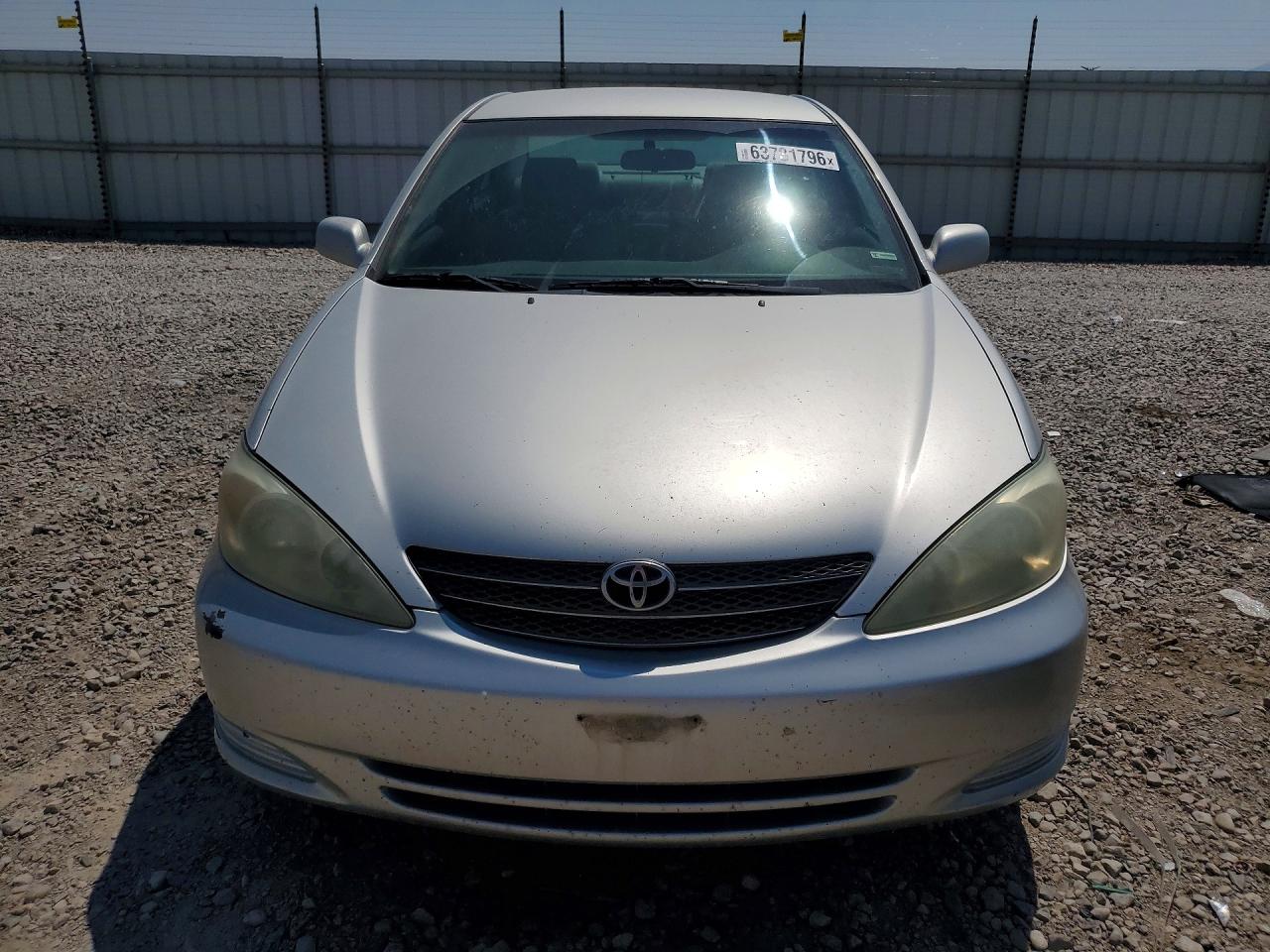 2002 Toyota Camry Le V6 Silver vin: 4T1BF32K22U020698