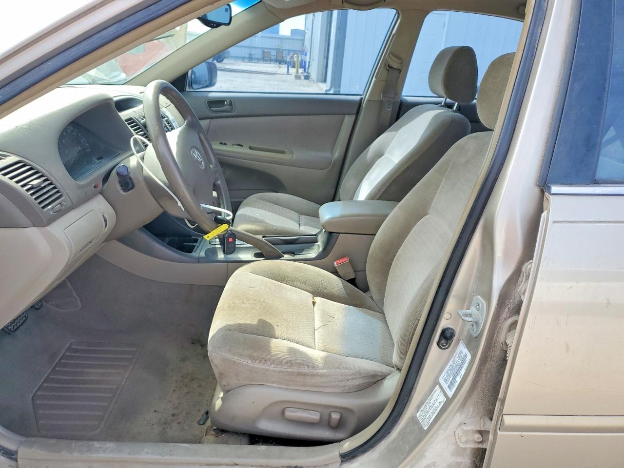 2002 Toyota Camry Le V6 Золотой vin: 4T1BF32K22U508887