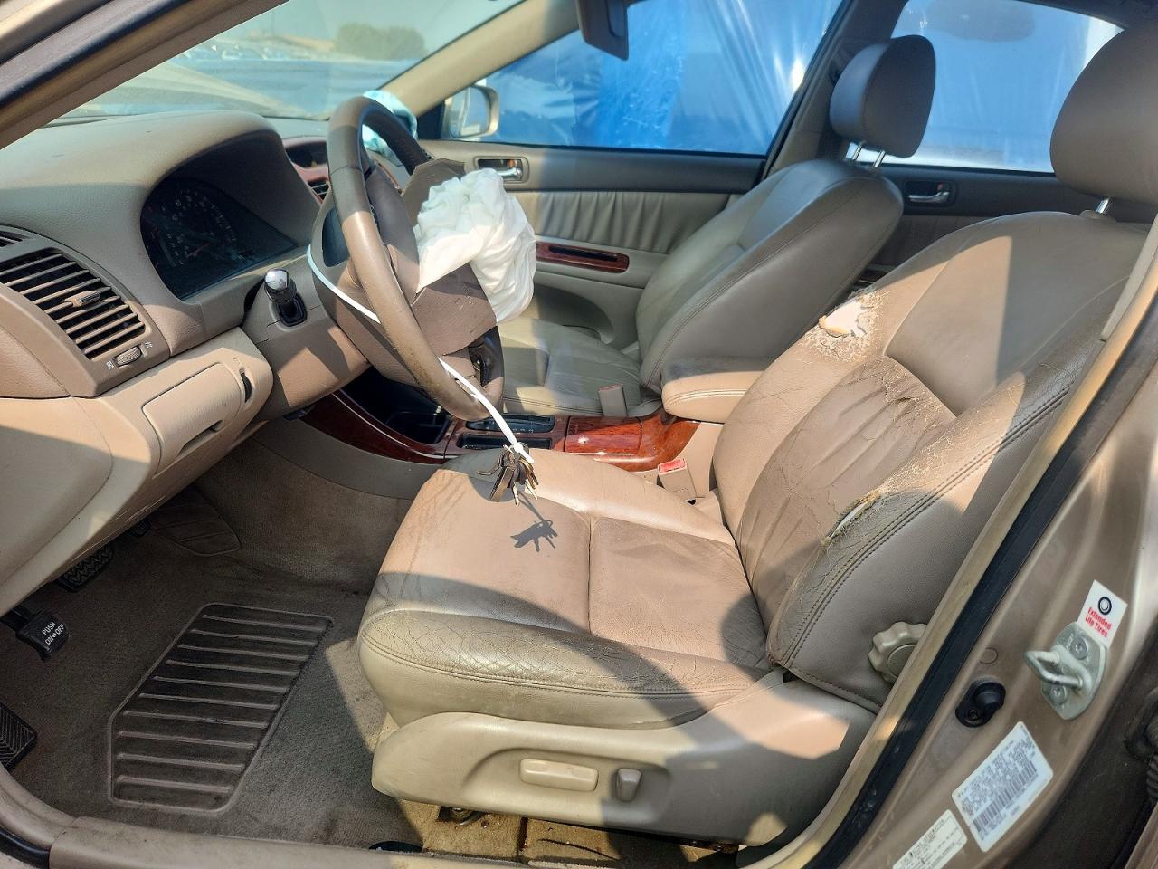 2003 Toyota Camry Xle V6 Gold vin: 4T1BF32K23U060829