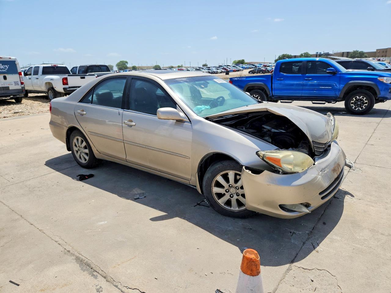 2003 Toyota Camry Xle V6 Gold vin: 4T1BF32K23U060829
