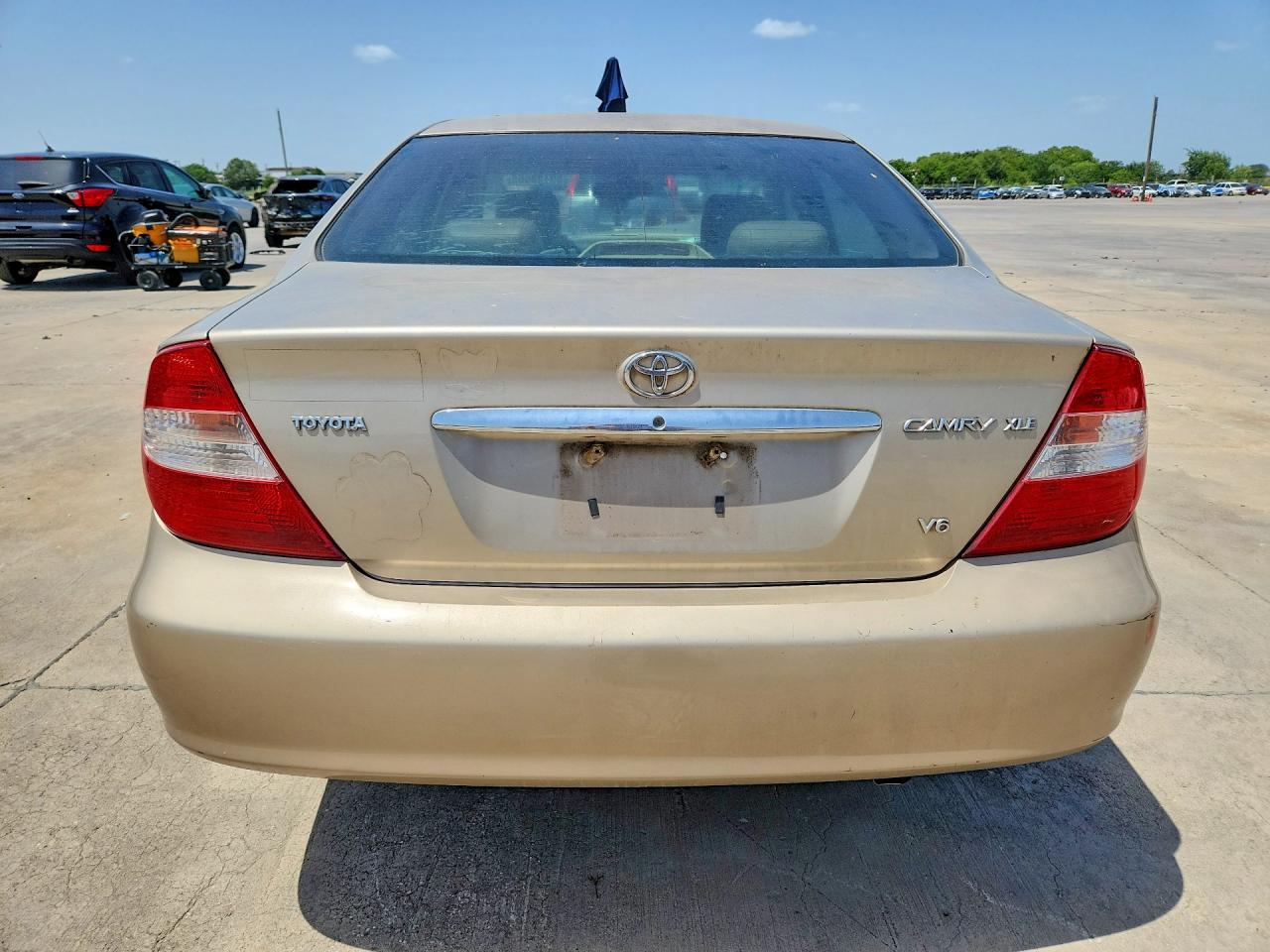 2003 Toyota Camry Xle V6 Gold vin: 4T1BF32K23U060829