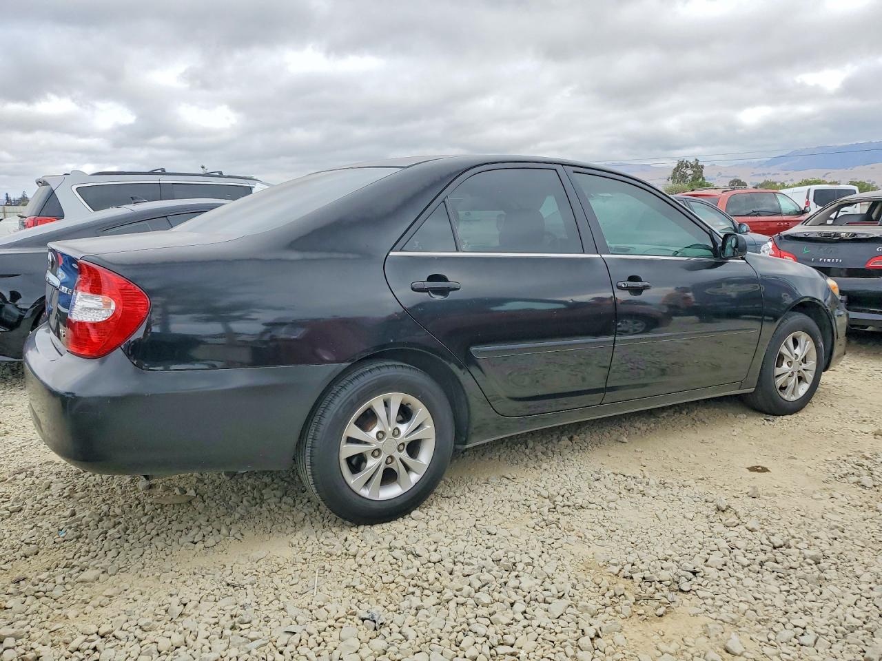 2004 Toyota Camry Le V6 Black vin: 4T1BF32K24U079673