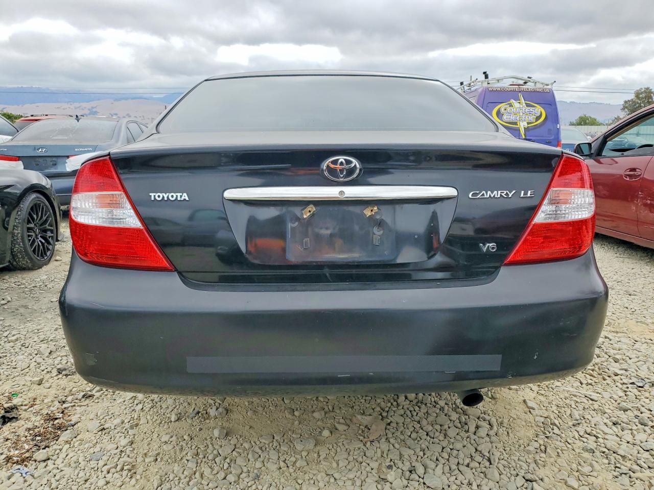 2004 Toyota Camry Le V6 Black vin: 4T1BF32K24U079673