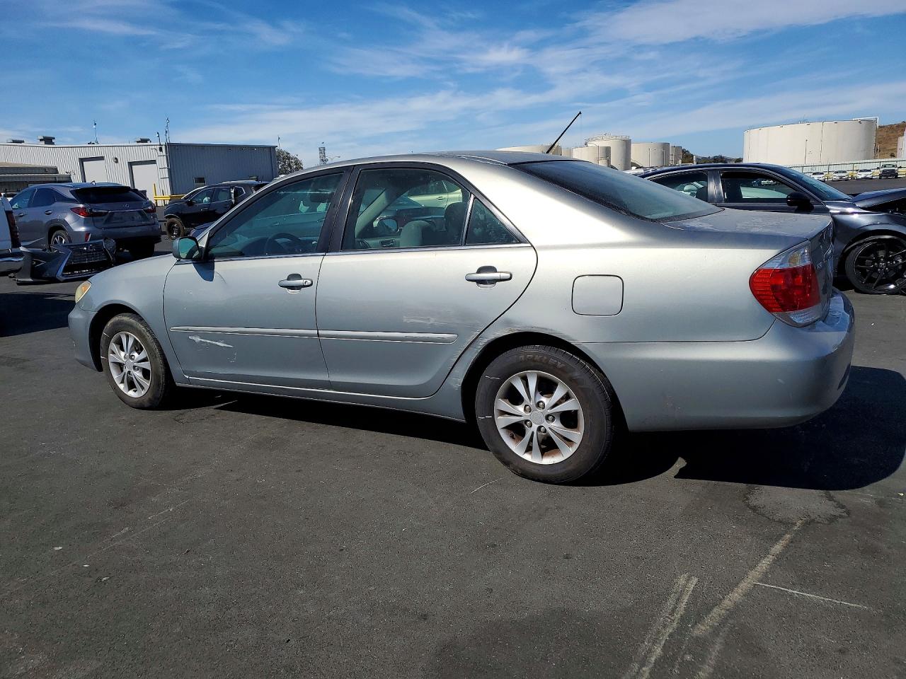 2005 Toyota Camry Le V6 Gray vin: 4T1BF32K25U603163