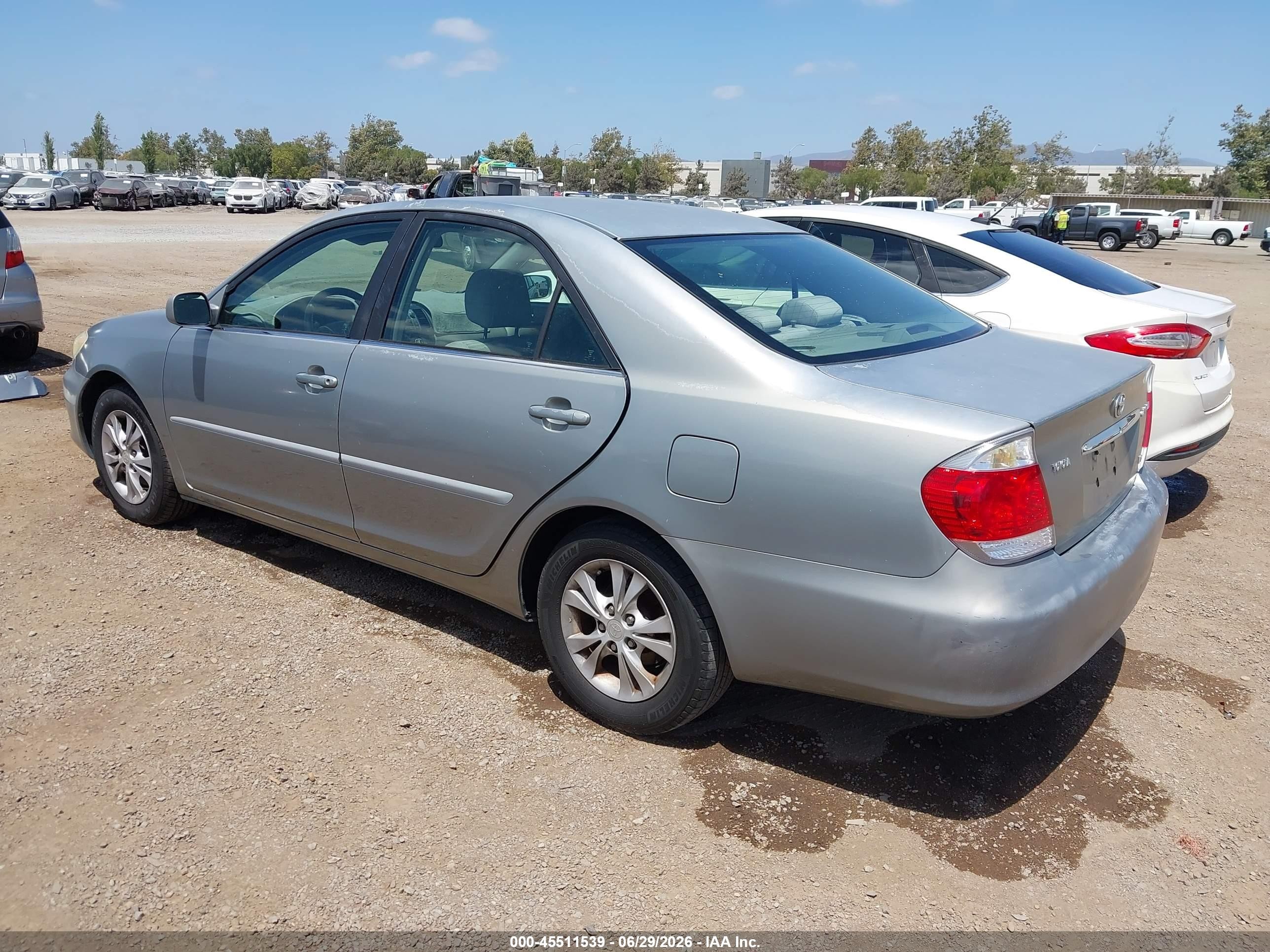 2005 Toyota Camry Le V6 Silver vin: 4T1BF32K25U621310