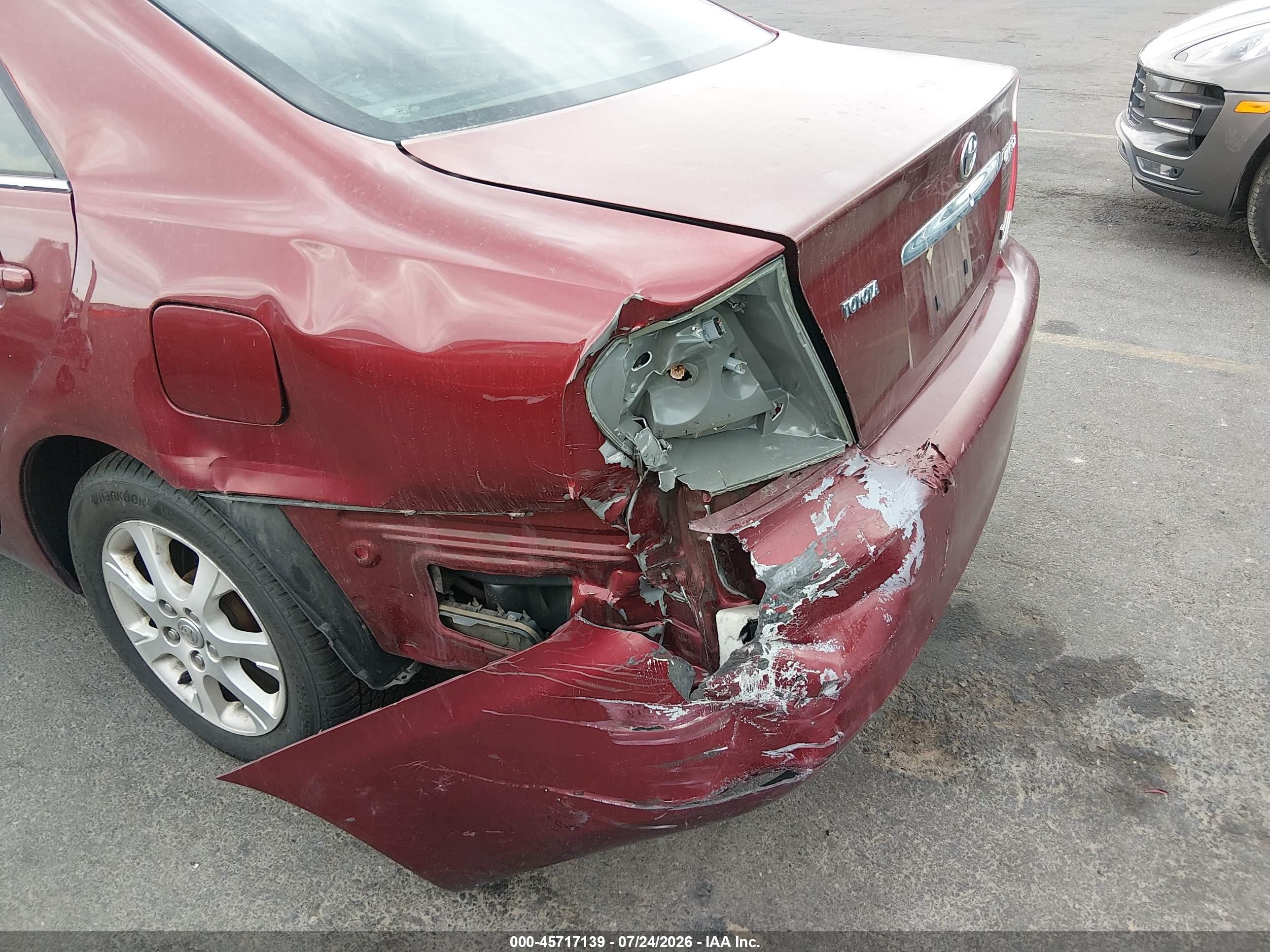 2006 Toyota Camry Xle V6 Burgundy vin: 4T1BF32K26U114053