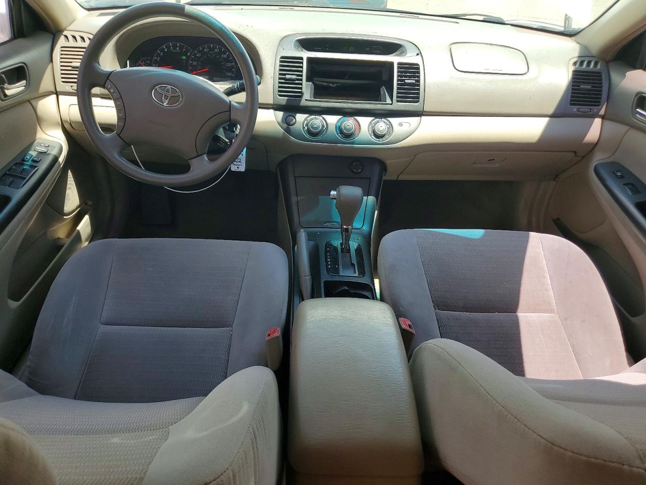 2006 Toyota Camry Le V6 White vin: 4T1BF32K26U627996