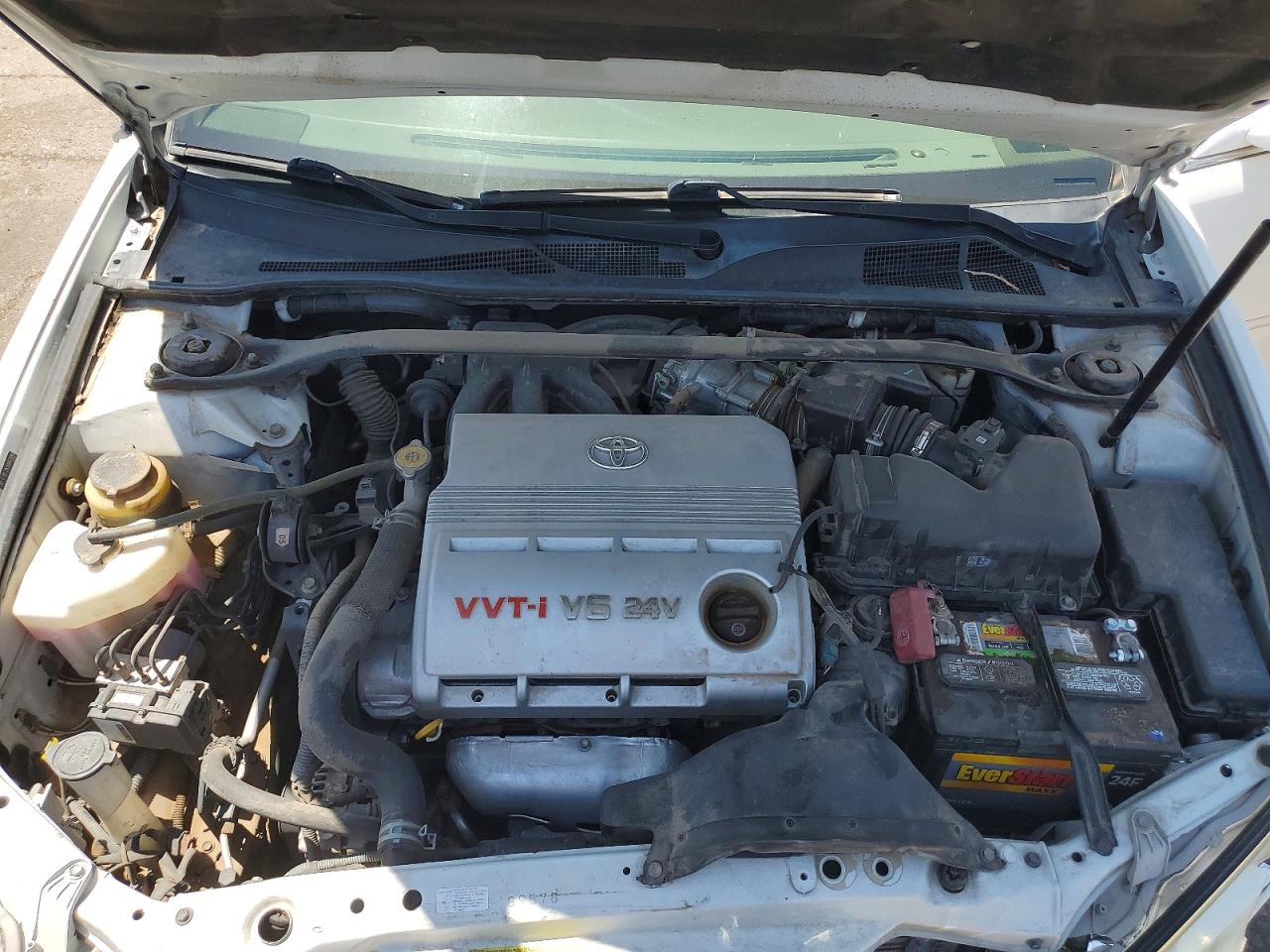 2006 Toyota Camry Le V6 White vin: 4T1BF32K26U627996