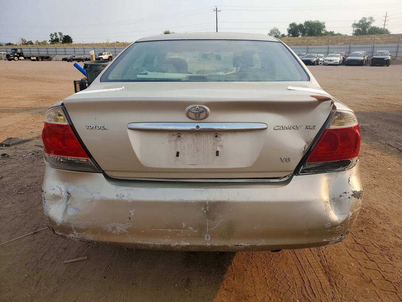 2006 Toyota Camry Xle V6 Бежевый vin: 4T1BF32K26U633121