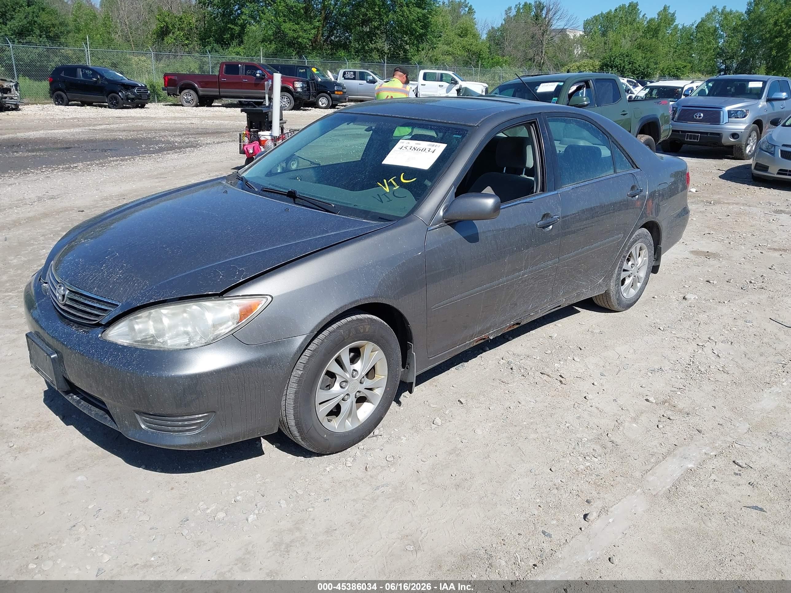 2006 Toyota Camry Le V6 Серый vin: 4T1BF32K26U633636
