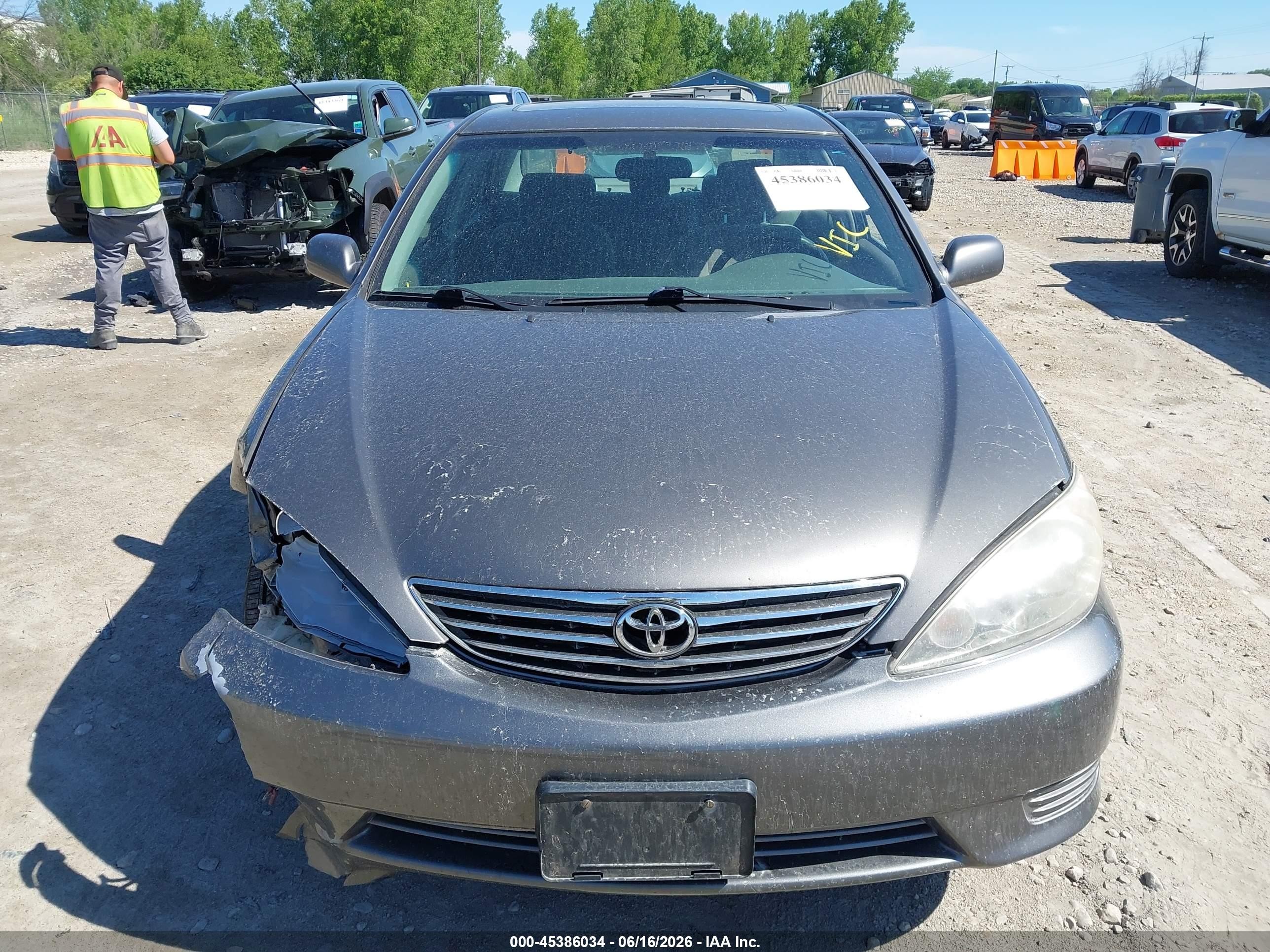 2006 Toyota Camry Le V6 Серый vin: 4T1BF32K26U633636