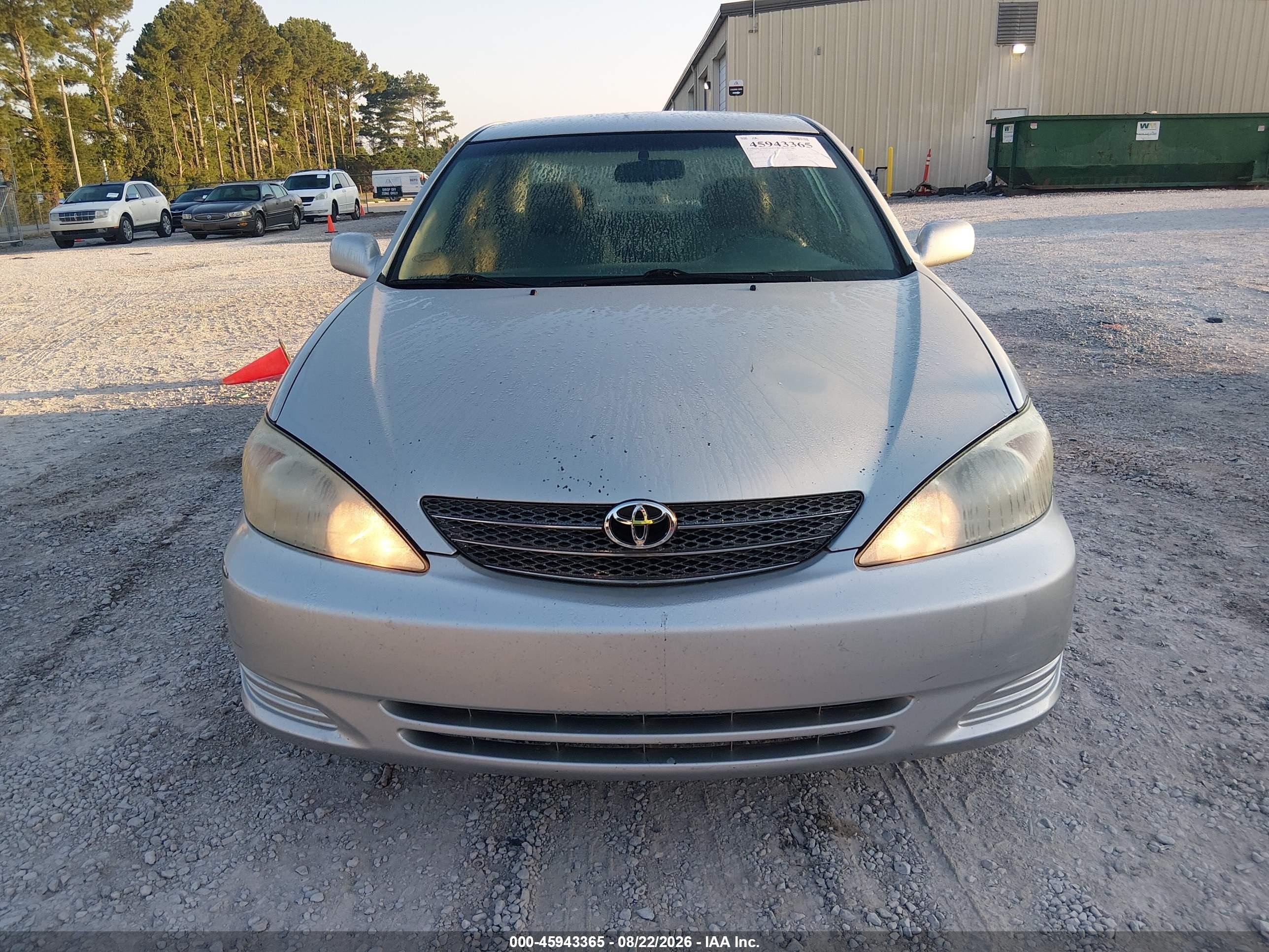 2002 Toyota Camry Le Silver vin: 4T1BF32K32U010293