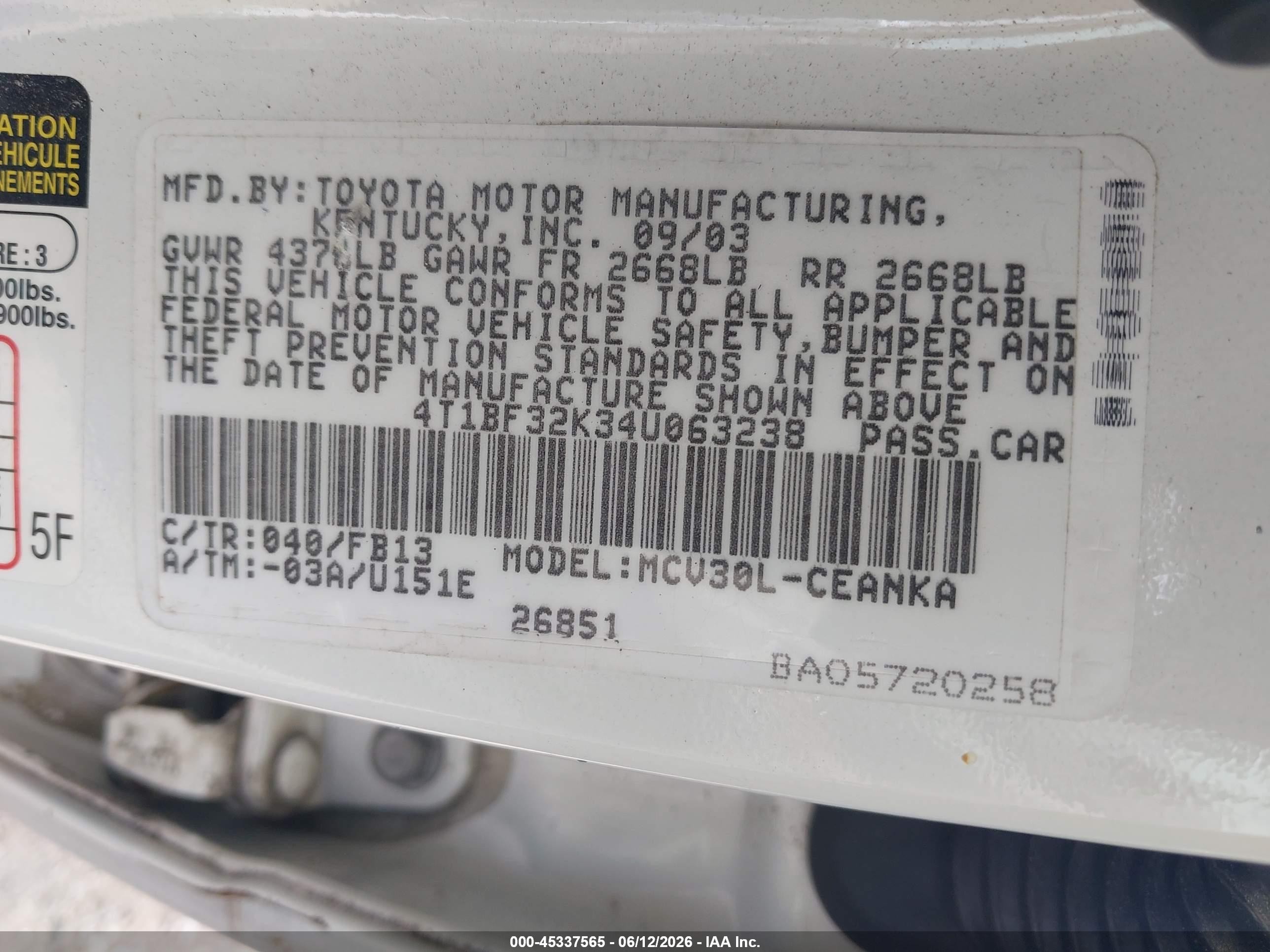 2004 Toyota Camry Le V6 White vin: 4T1BF32K34U063238