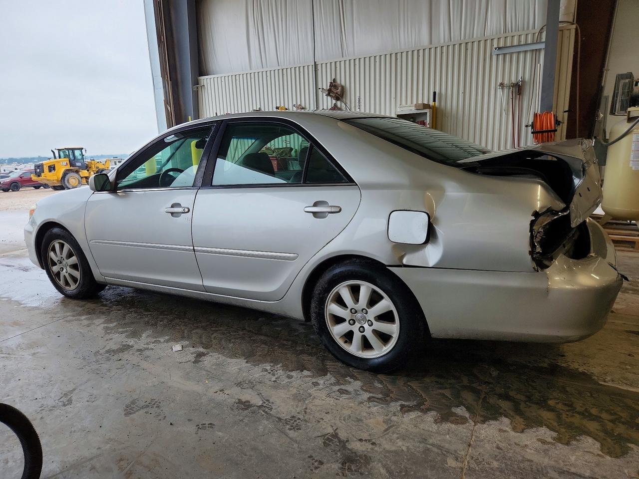 2004 Toyota Camry Xle V6 Silver vin: 4T1BF32K34U067970