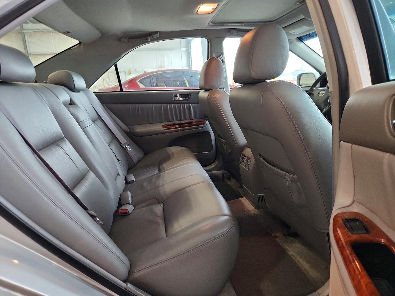 2004 Toyota Camry Xle V6 Silver vin: 4T1BF32K34U067970