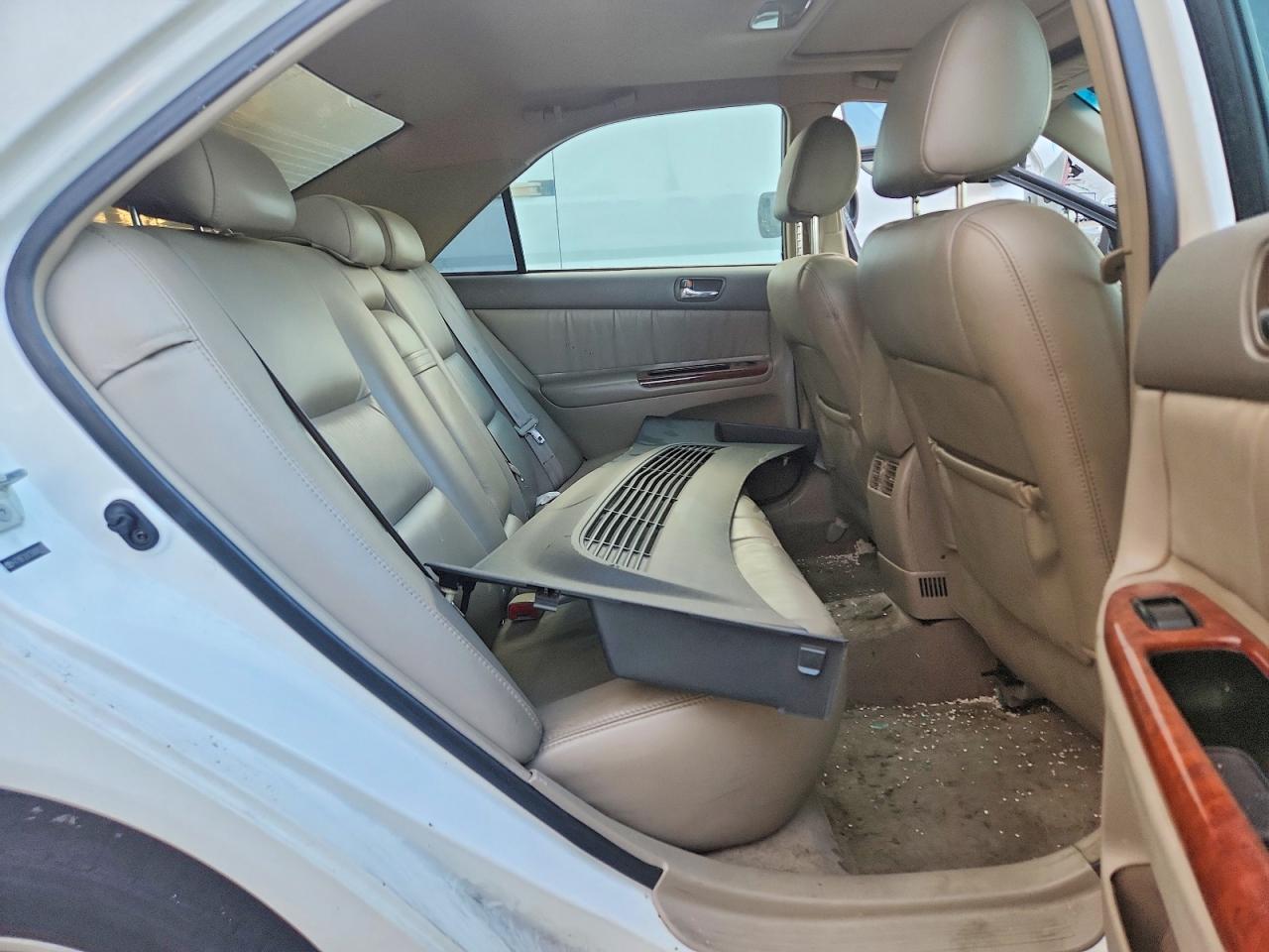 2005 Toyota Camry Xle V6 Белый vin: 4T1BF32K35U085063