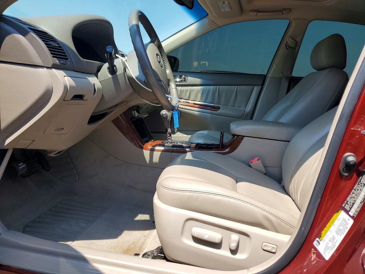 2005 Toyota Camry Xle V6 Red vin: 4T1BF32K35U094684