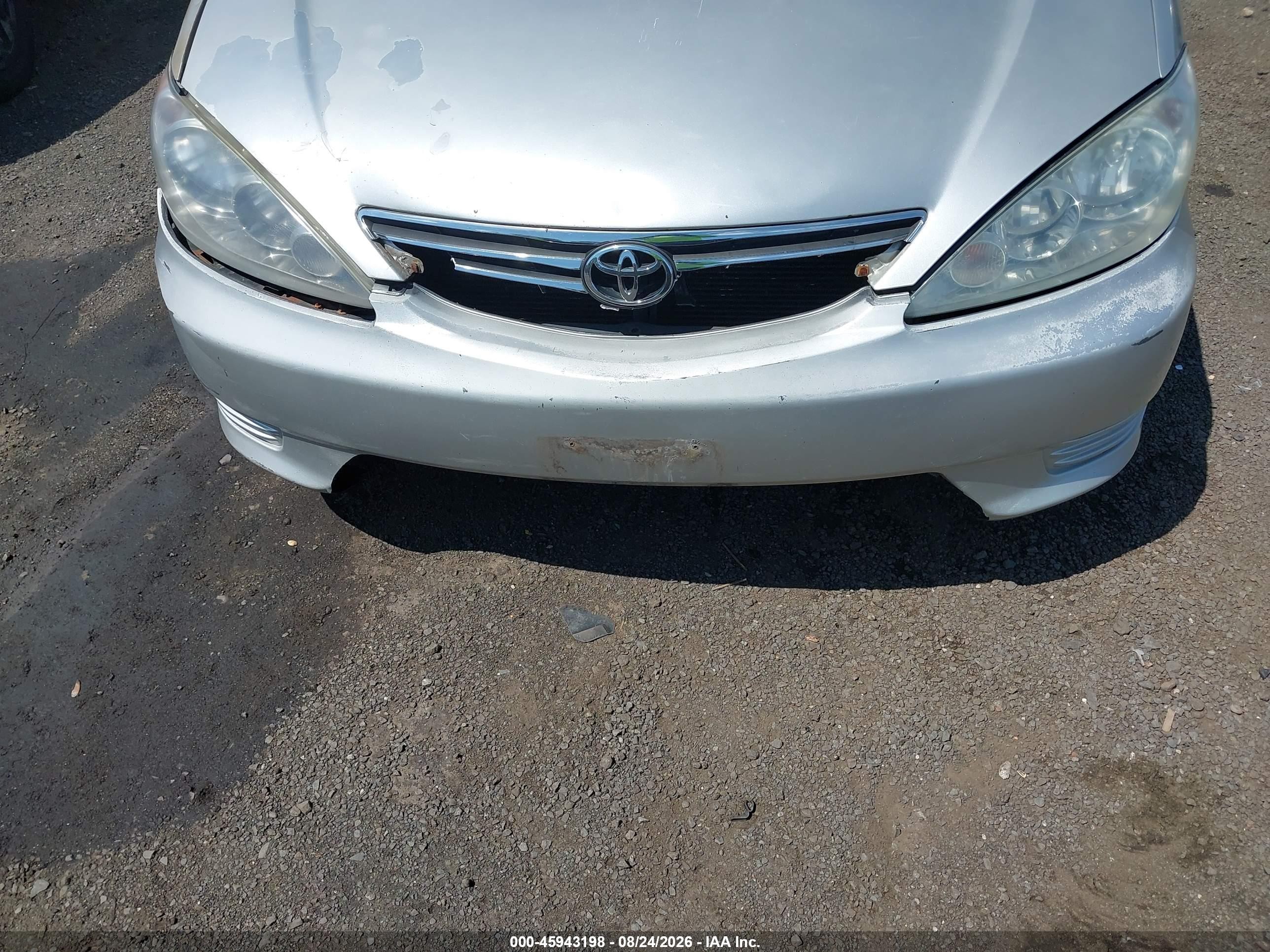 2005 Toyota Camry Le V6 Silver vin: 4T1BF32K35U105375