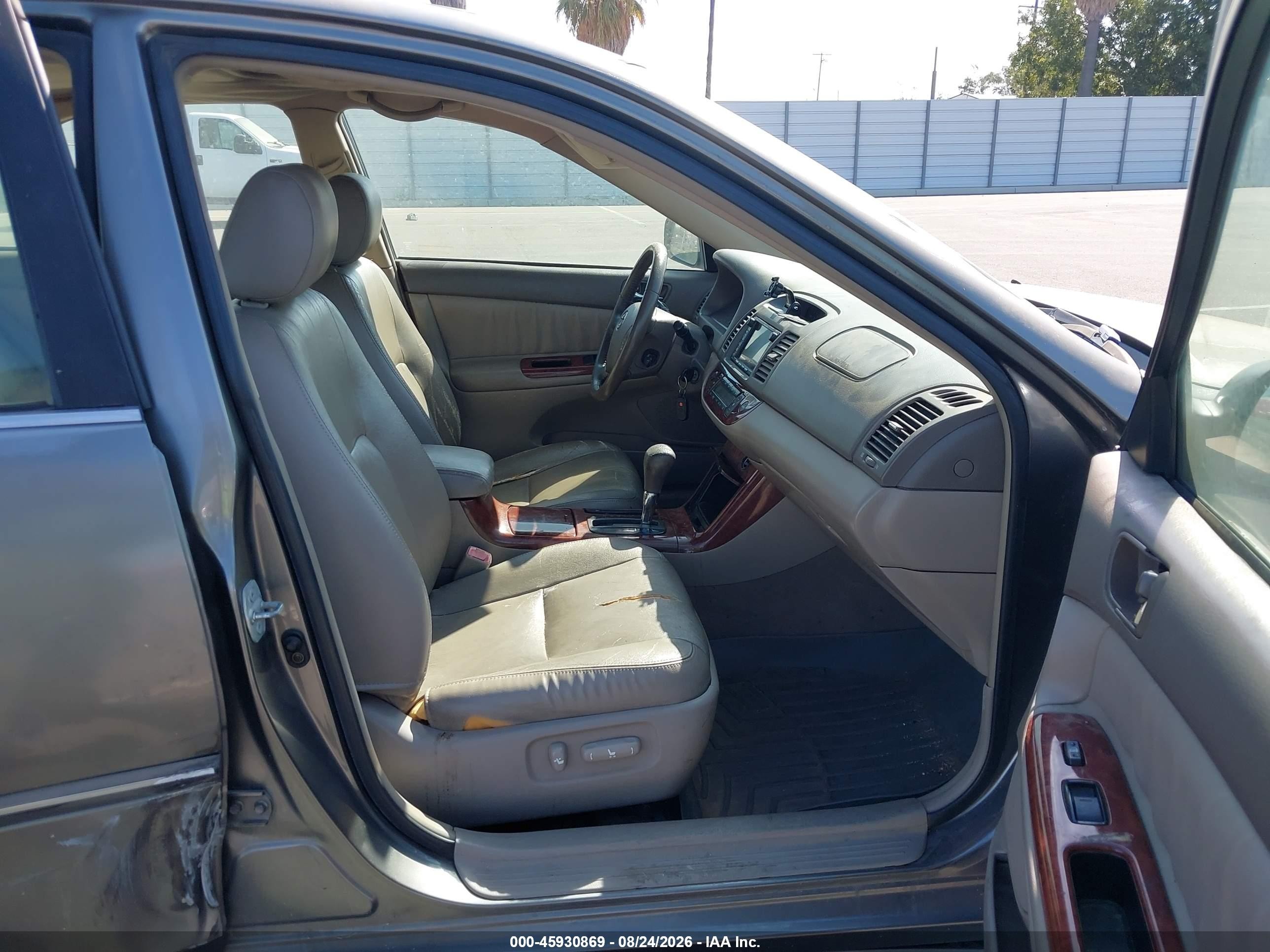 2005 Toyota Camry Xle V6 Gray vin: 4T1BF32K35U593839