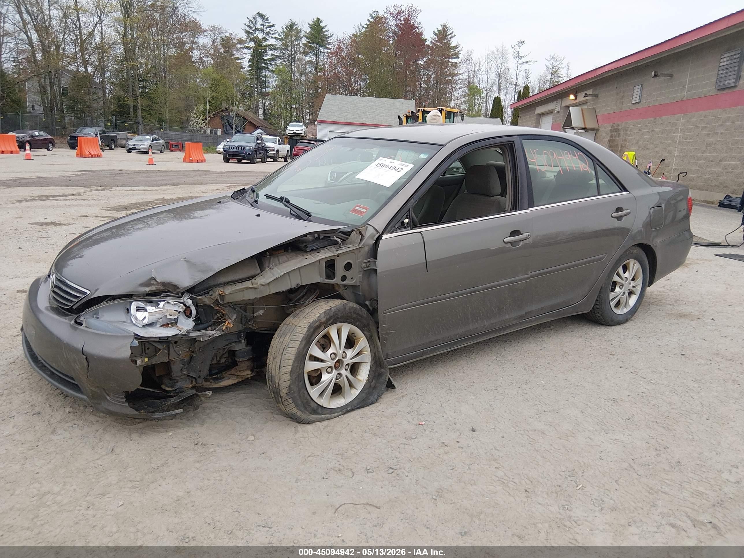 2005 Toyota Camry Le V6 Серый vin: 4T1BF32K35U615726