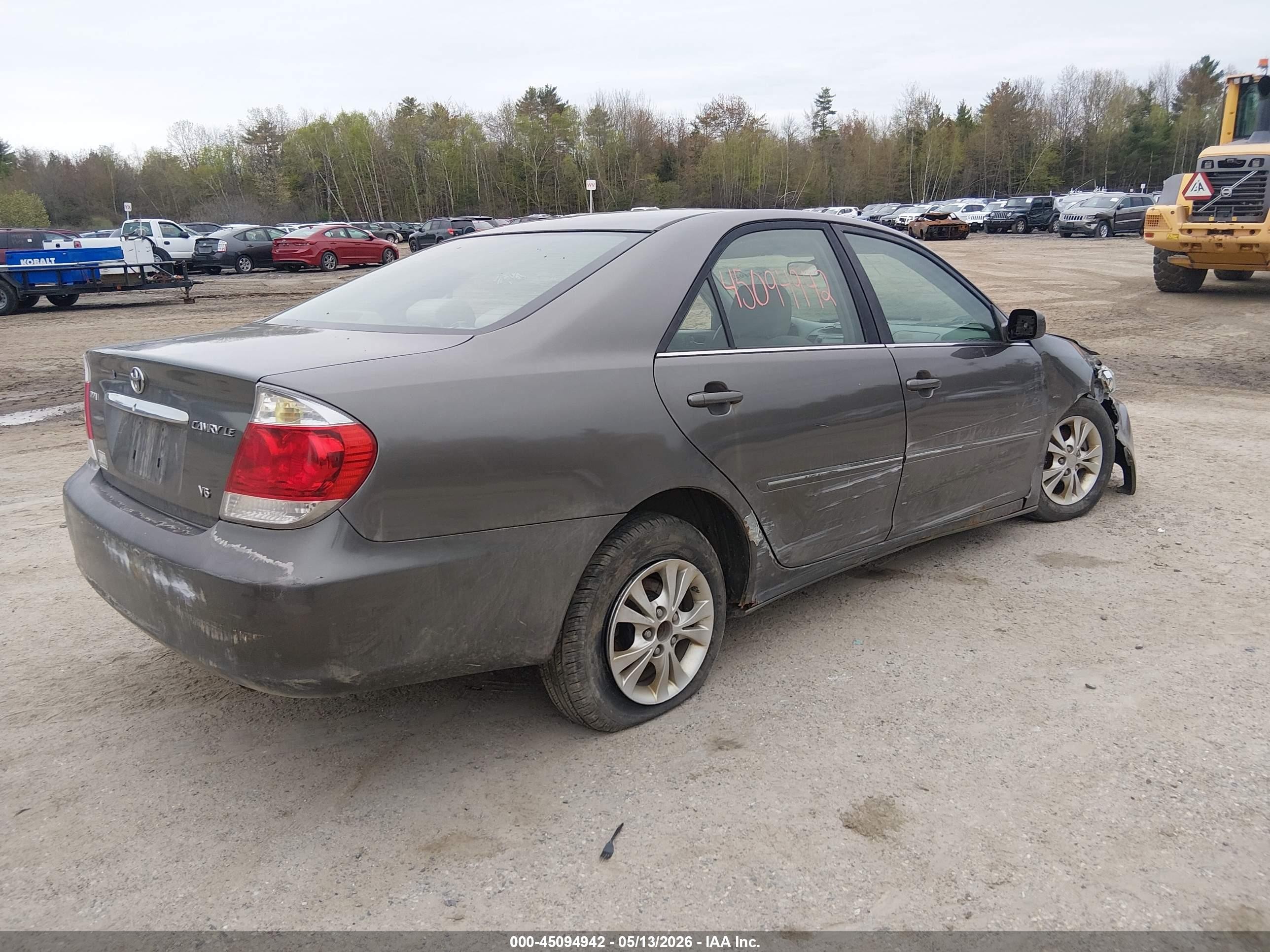 2005 Toyota Camry Le V6 Серый vin: 4T1BF32K35U615726