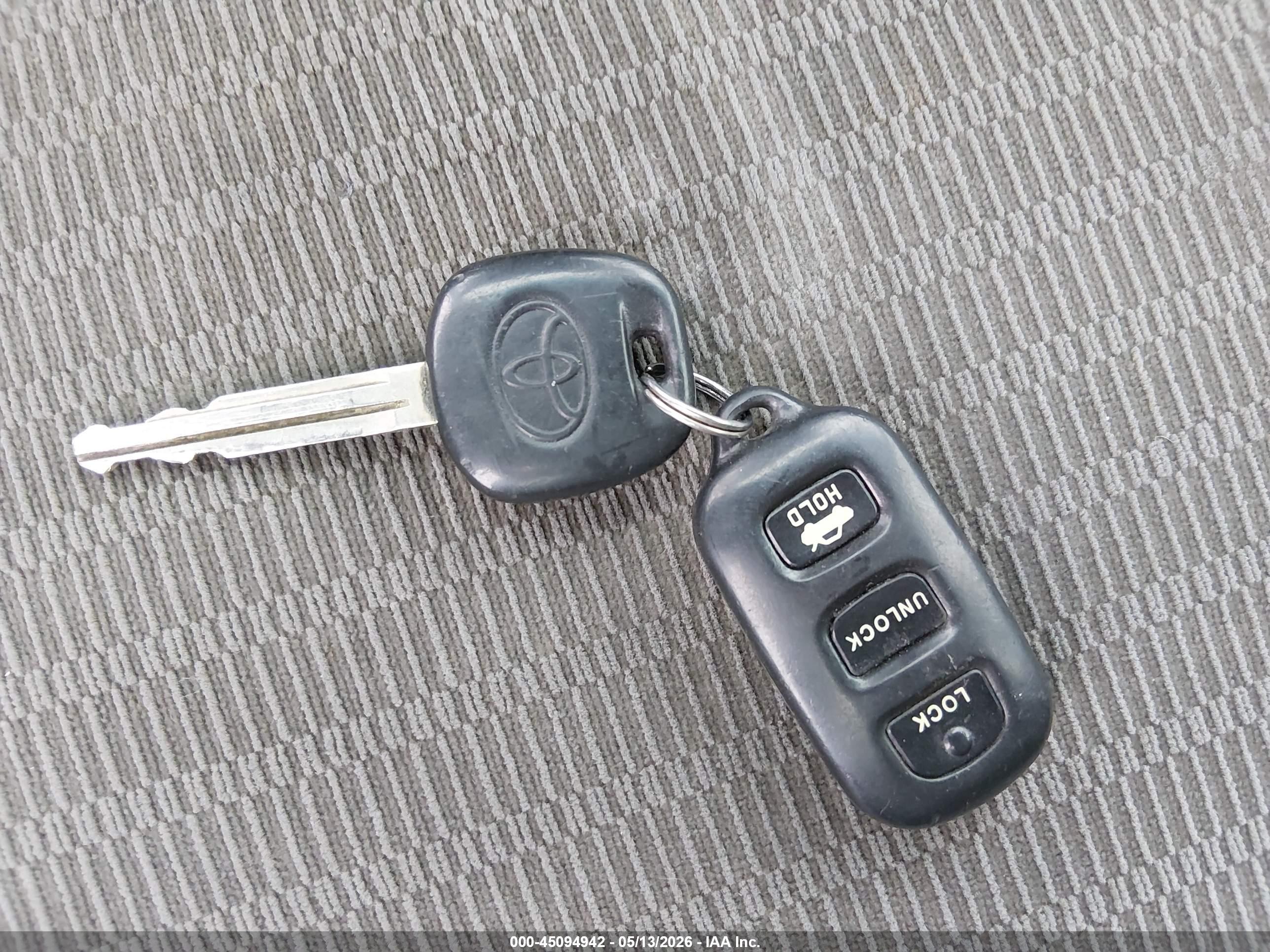 2005 Toyota Camry Le V6 Серый vin: 4T1BF32K35U615726