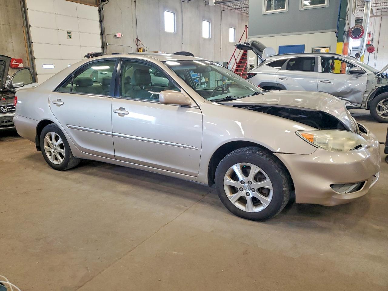 2006 Toyota Camry Xle V6 Желто-коричневый vin: 4T1BF32K36U116684