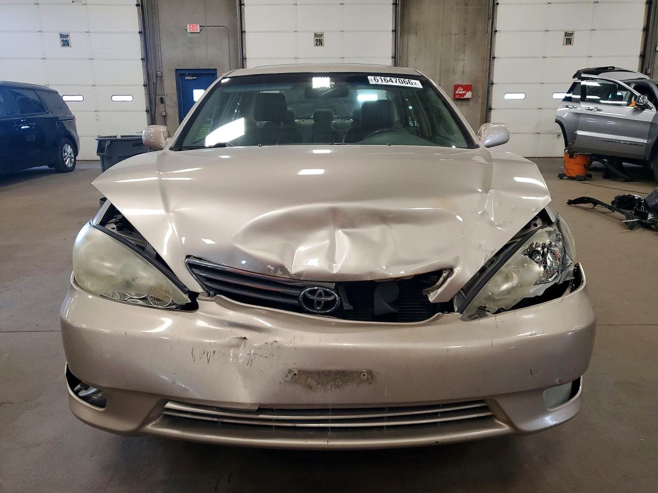 2006 Toyota Camry Xle V6 Желто-коричневый vin: 4T1BF32K36U116684