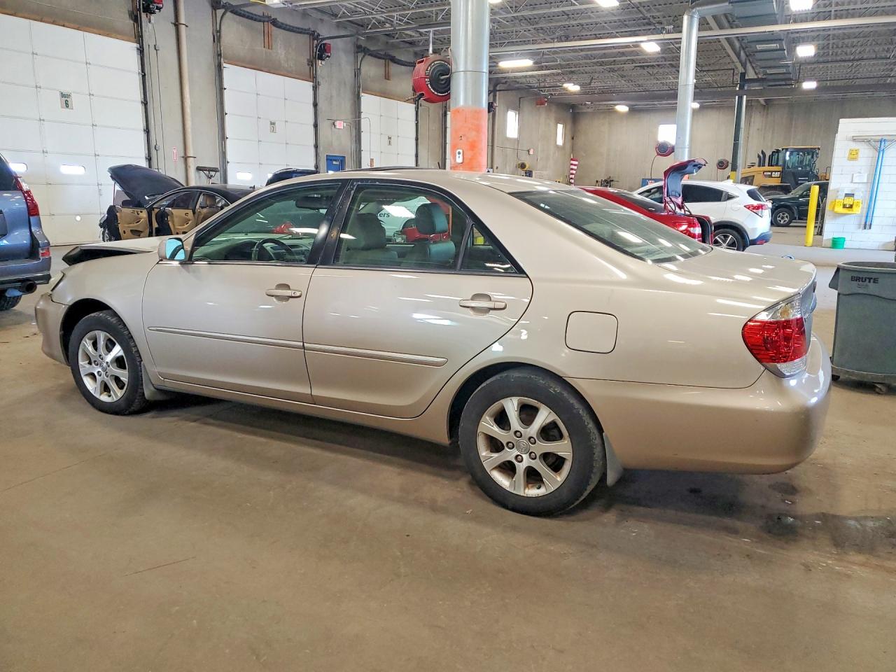2006 Toyota Camry Xle V6 Желто-коричневый vin: 4T1BF32K36U116684