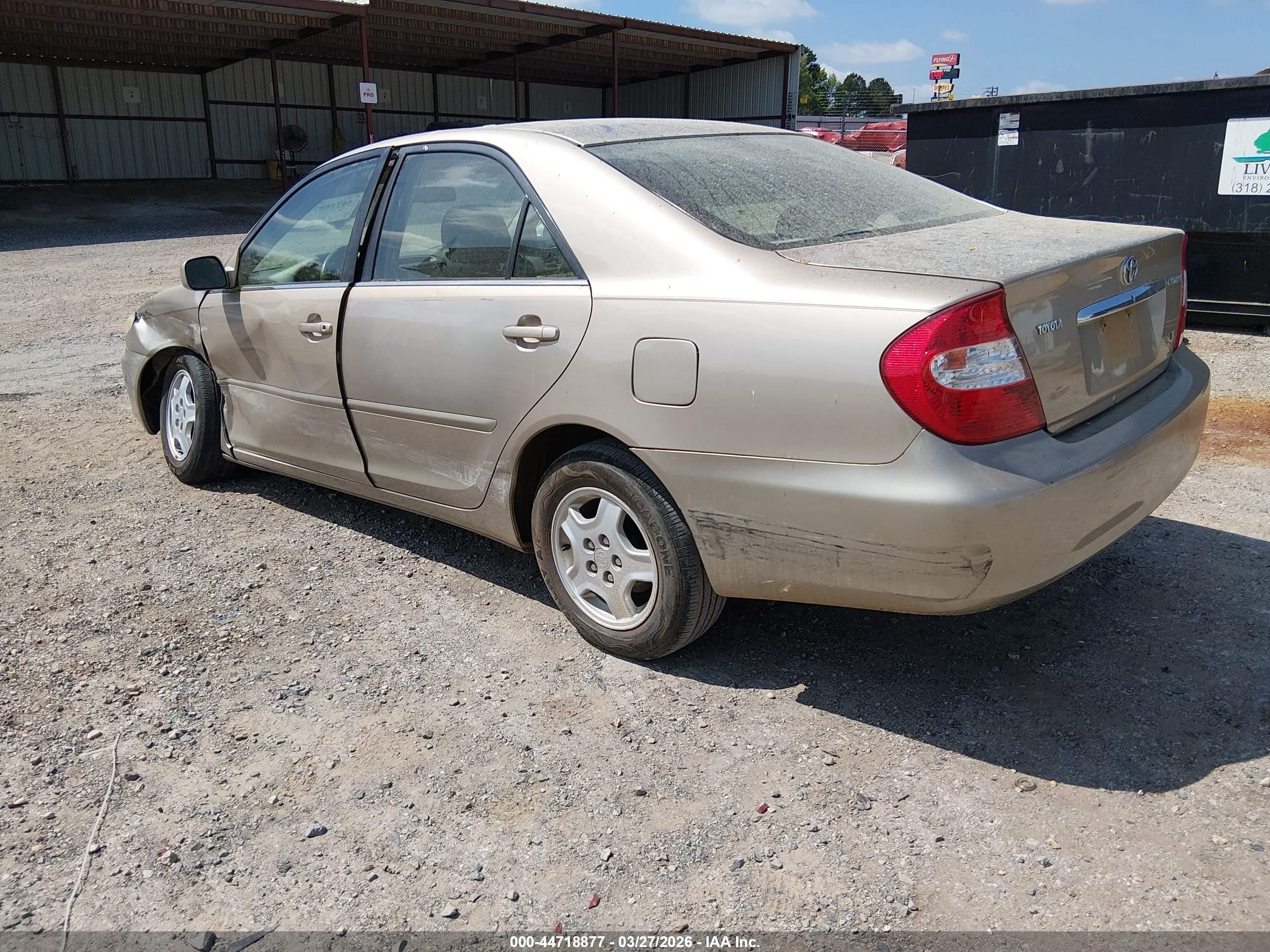 2003 Toyota Camry Le V6 Champagne vin: 4T1BF32K43U039738