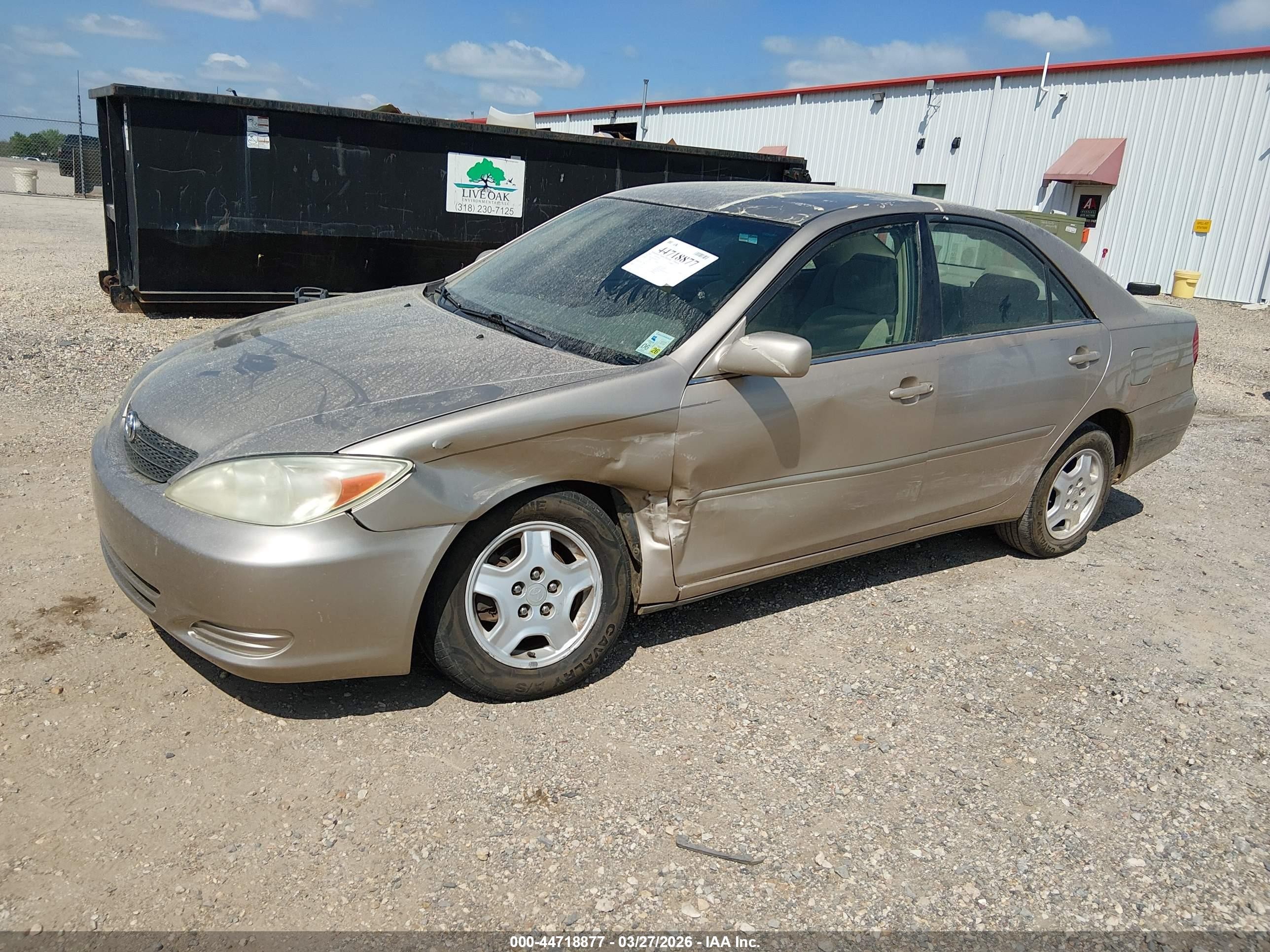 2003 Toyota Camry Le V6 Champagne vin: 4T1BF32K43U039738