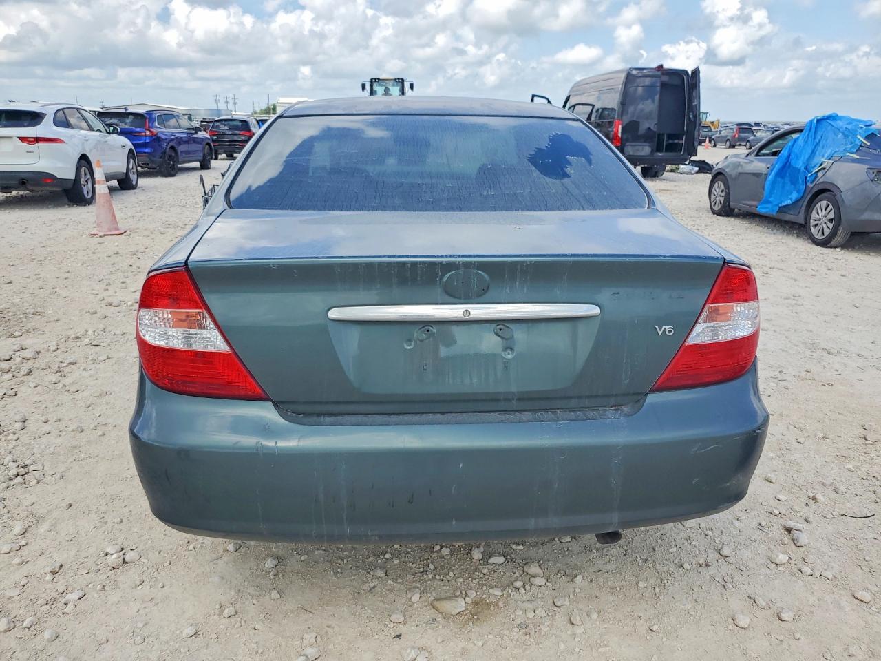 2003 Toyota Camry Le V6 Green vin: 4T1BF32K43U546395