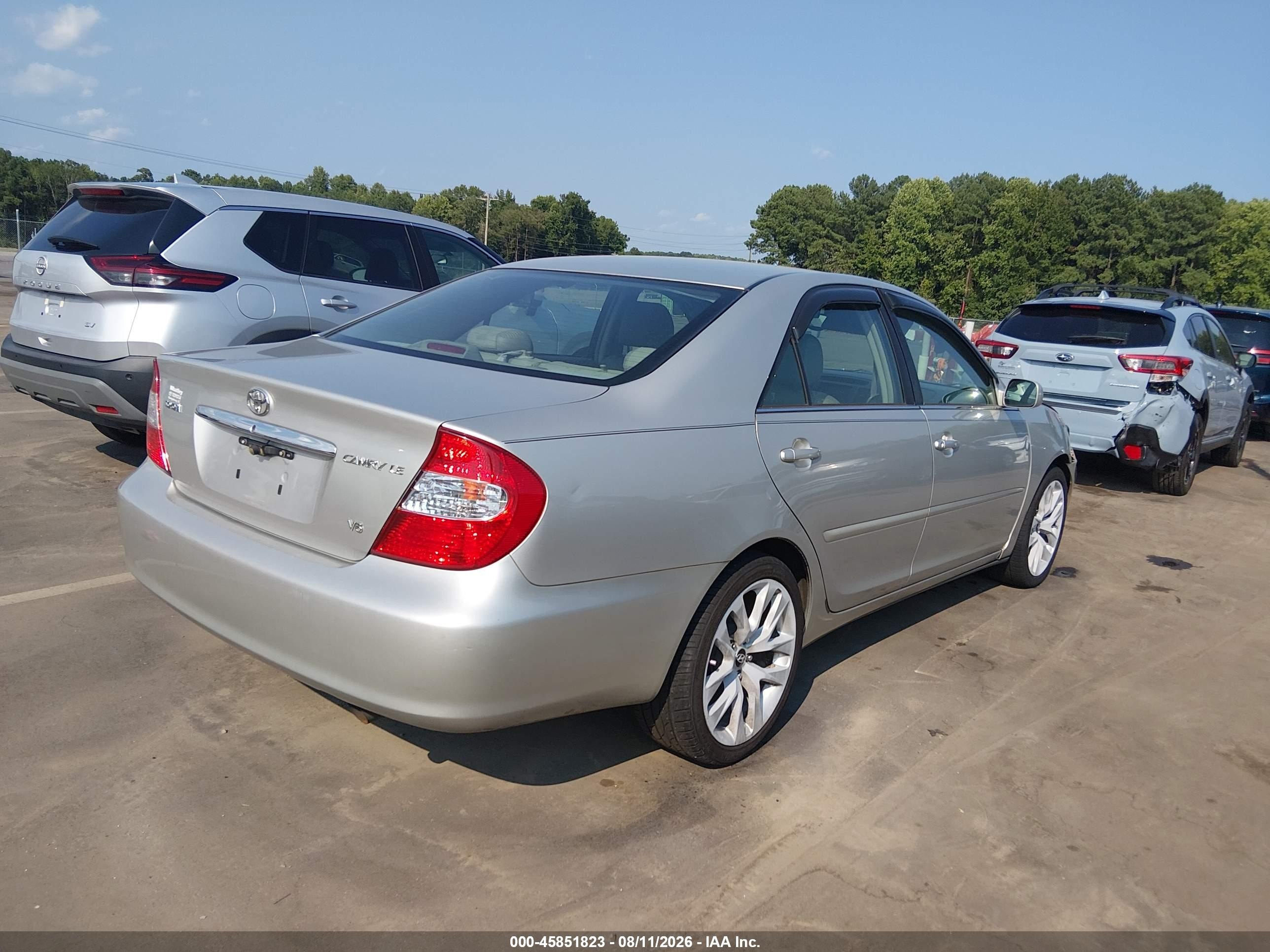 2004 Toyota Camry Le V6 Silver vin: 4T1BF32K44U580791
