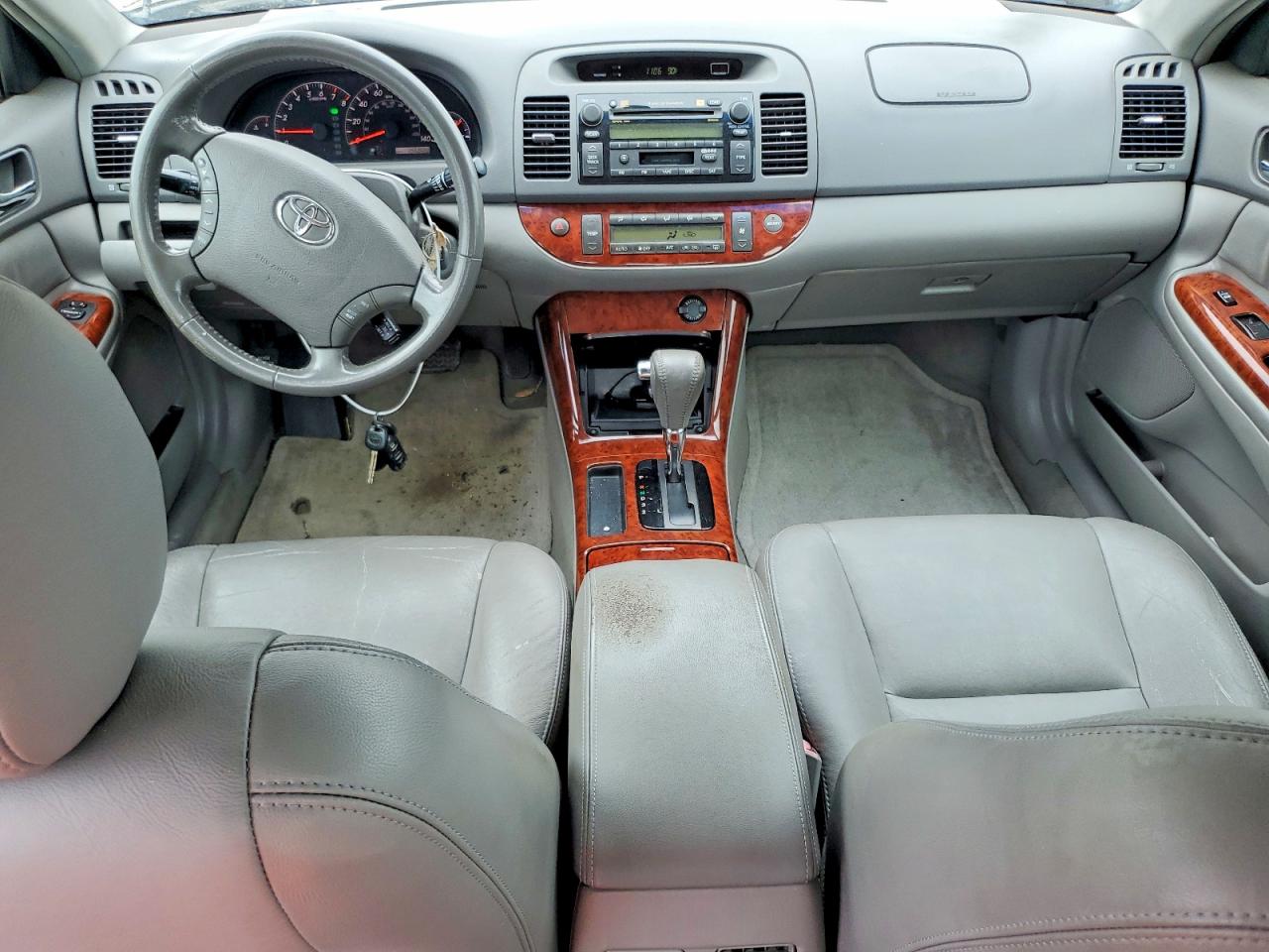 2005 Toyota Camry Xle V6 Gray vin: 4T1BF32K45U601740