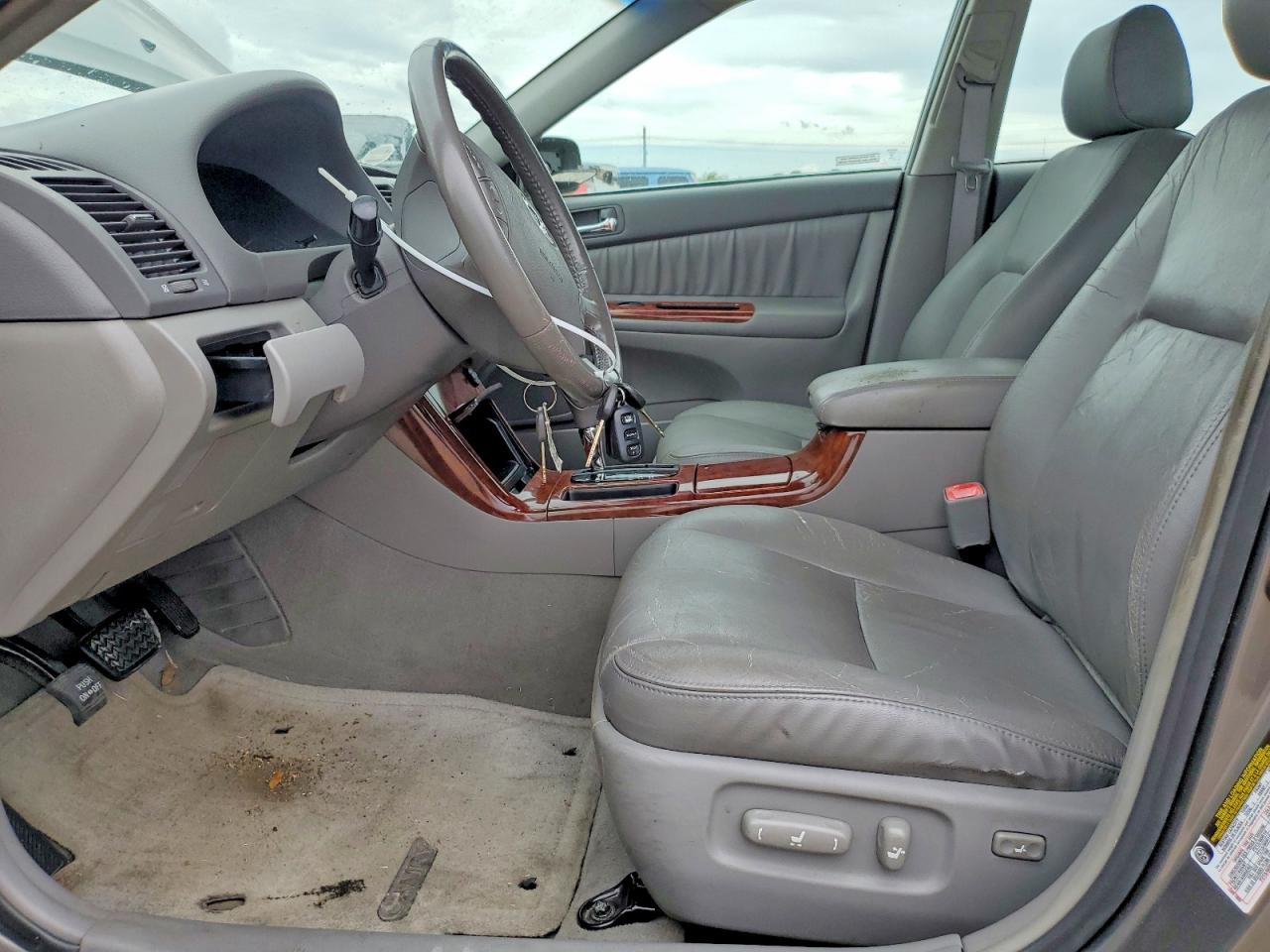 2005 Toyota Camry Xle V6 Gray vin: 4T1BF32K45U601740