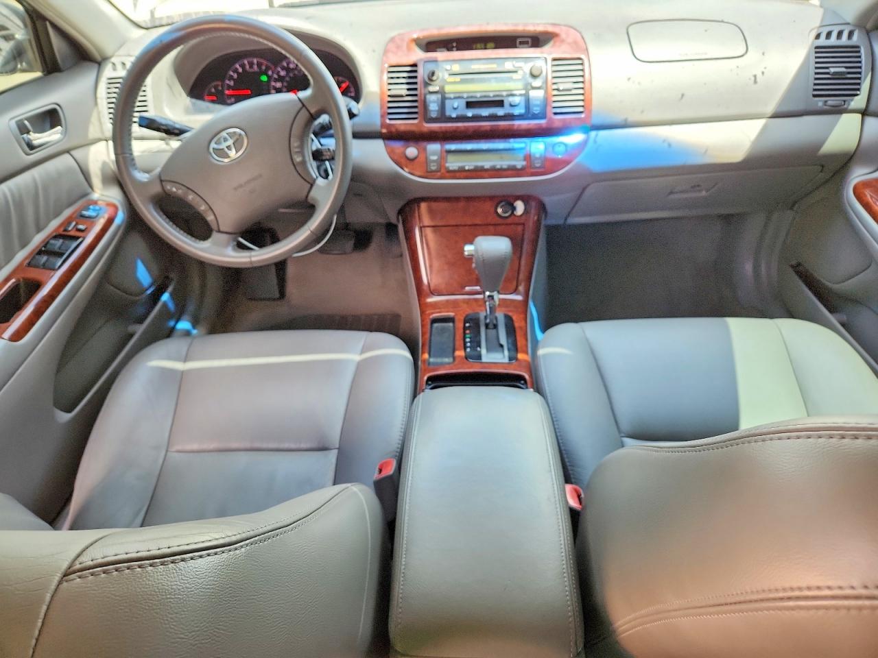 2005 Toyota Camry Xle V6 Gray vin: 4T1BF32K45U608560