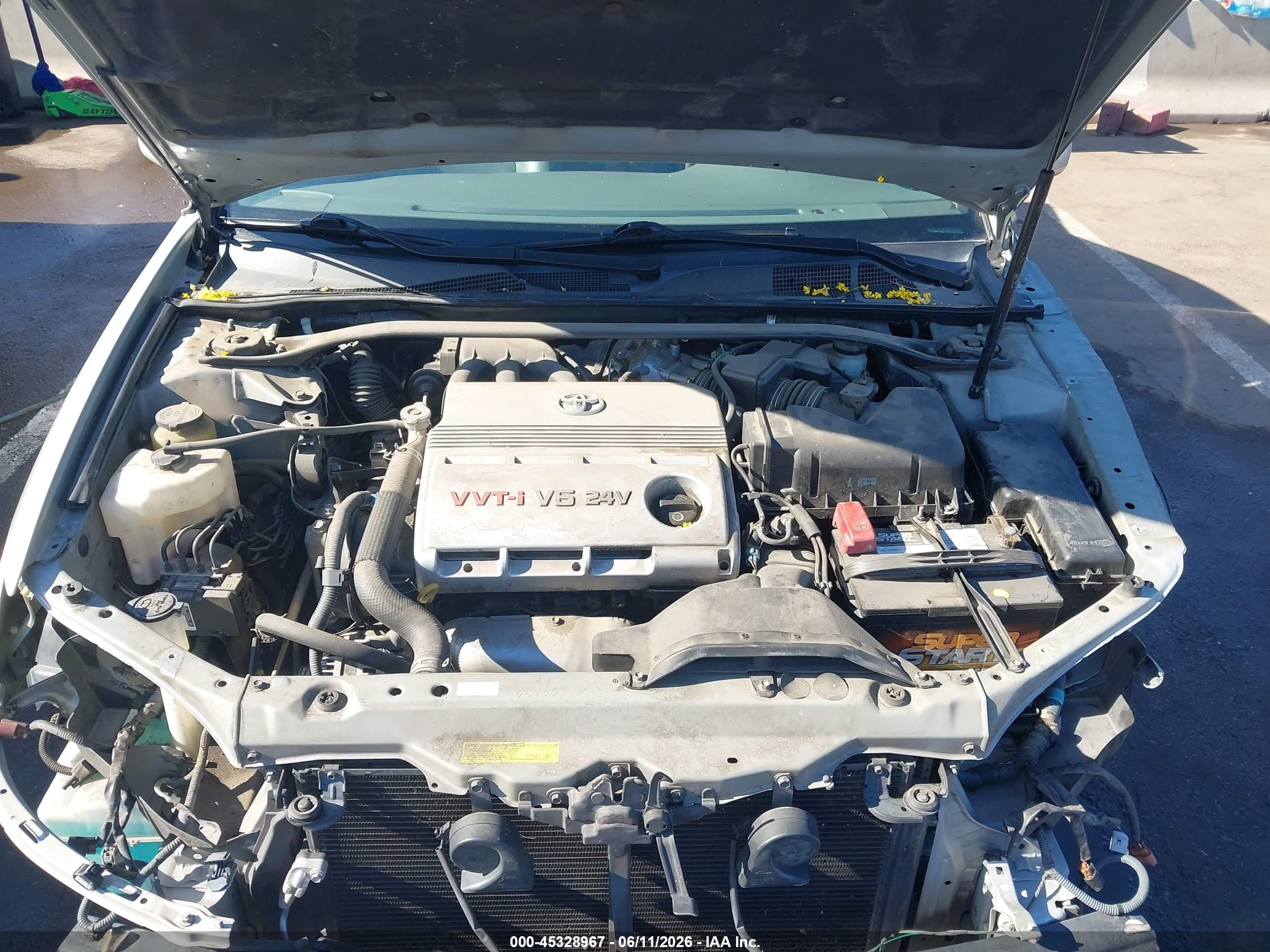 2005 Toyota Camry Le V6 Silver vin: 4T1BF32K45U613029