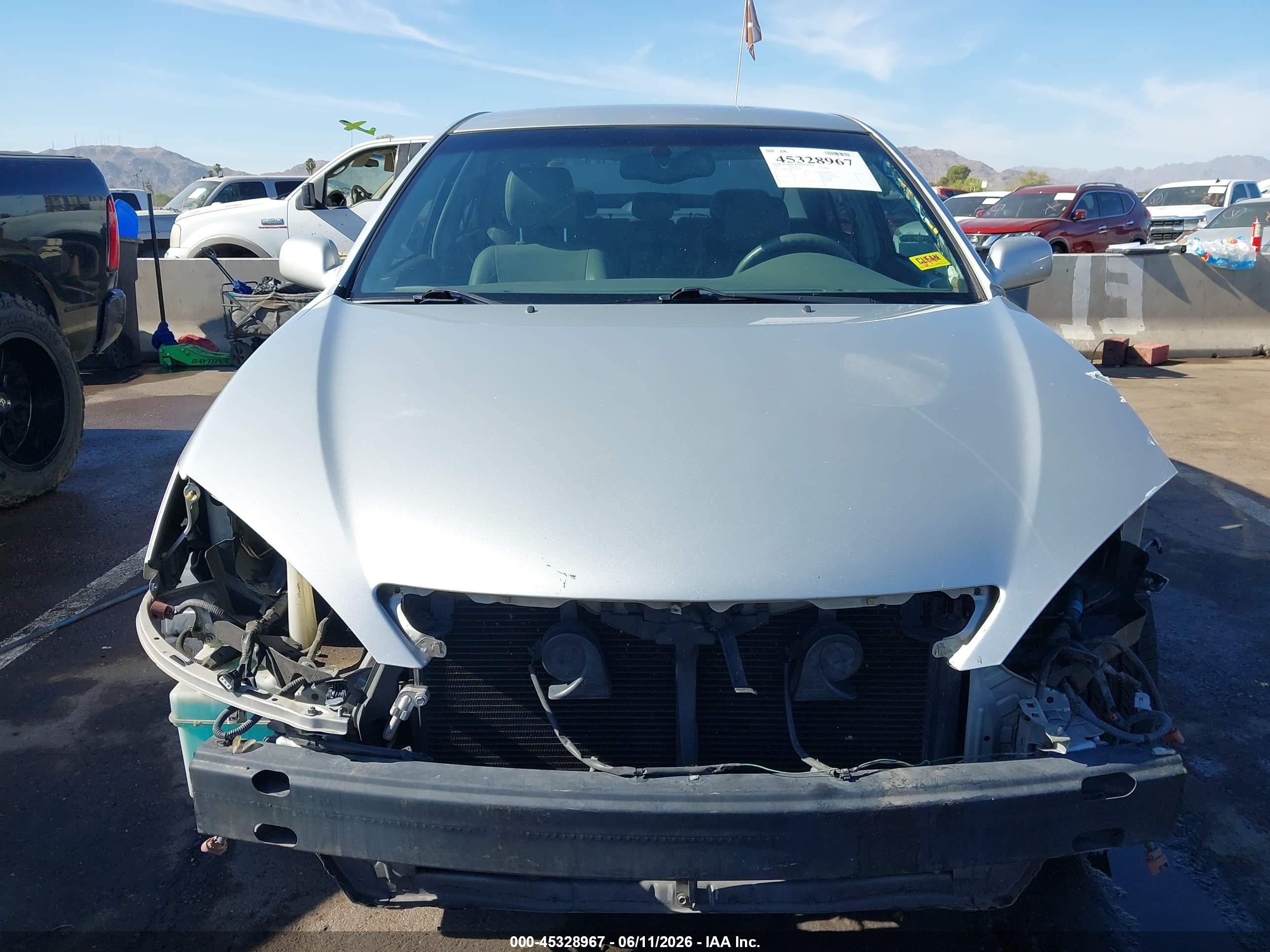 2005 Toyota Camry Le V6 Silver vin: 4T1BF32K45U613029