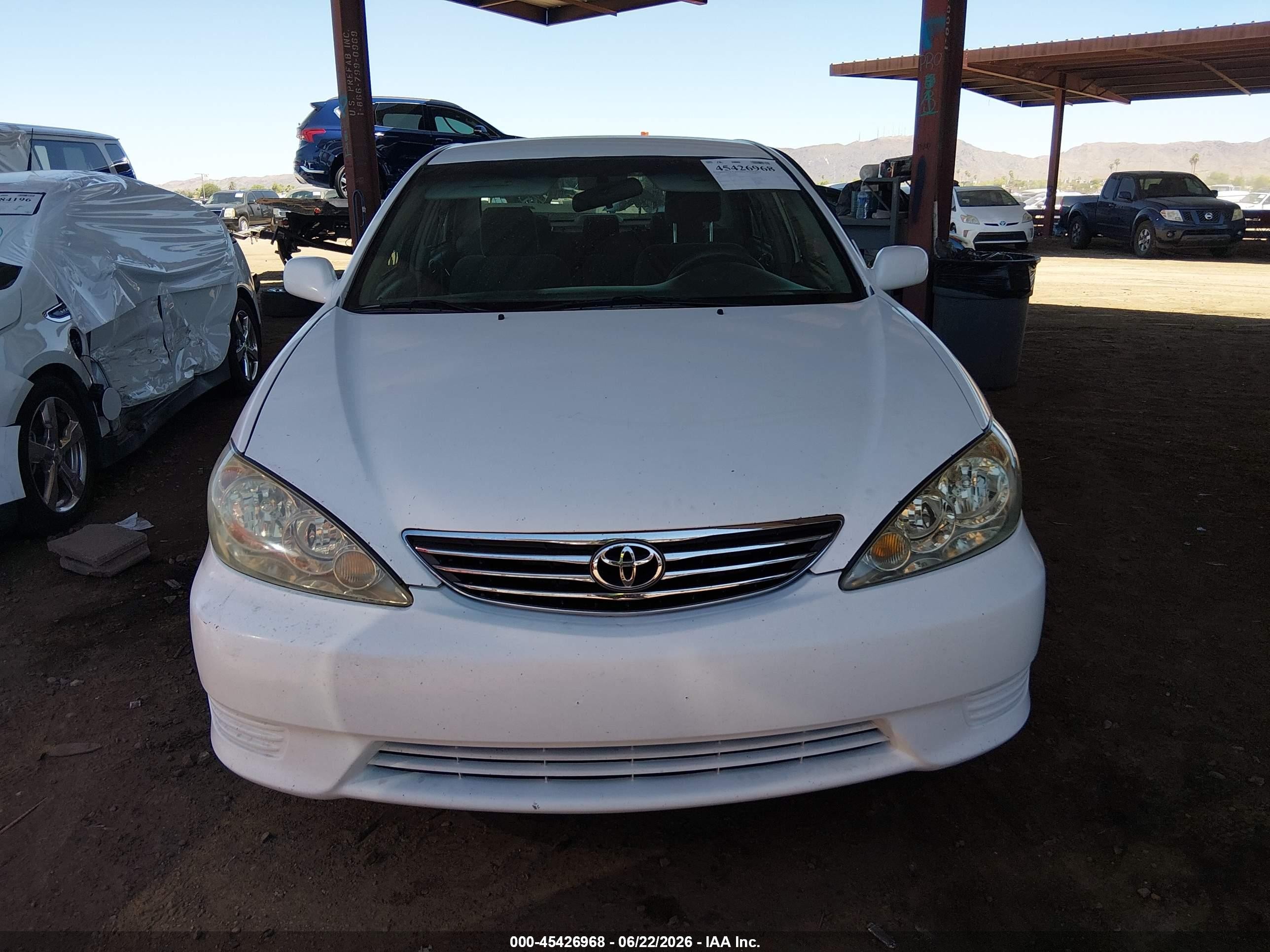 2006 Toyota Camry Le V6 White vin: 4T1BF32K46U622105