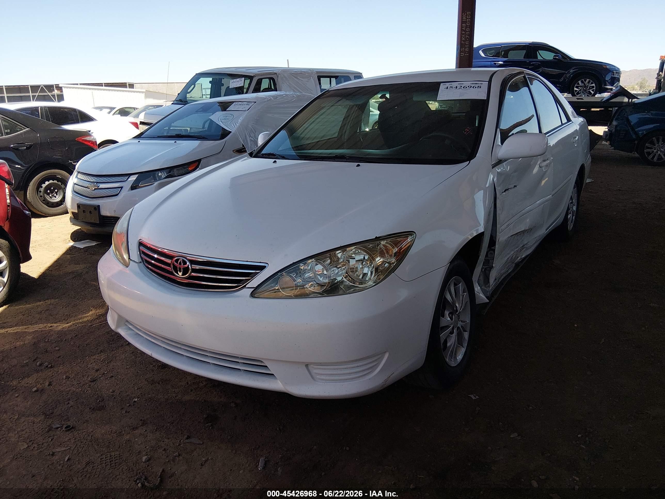 2006 Toyota Camry Le V6 White vin: 4T1BF32K46U622105