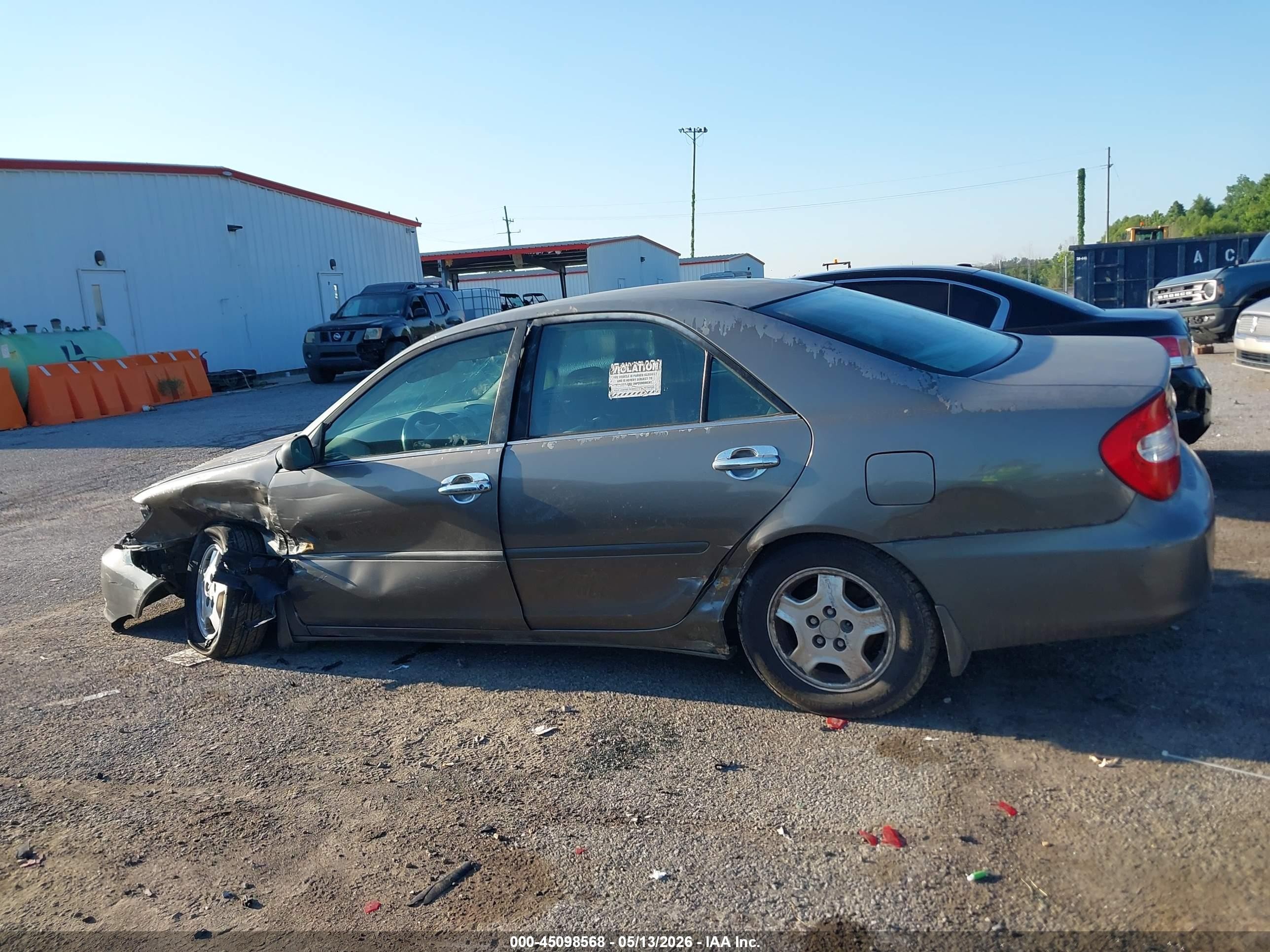 2002 Toyota Camry Le V6 Gray vin: 4T1BF32K52U517552