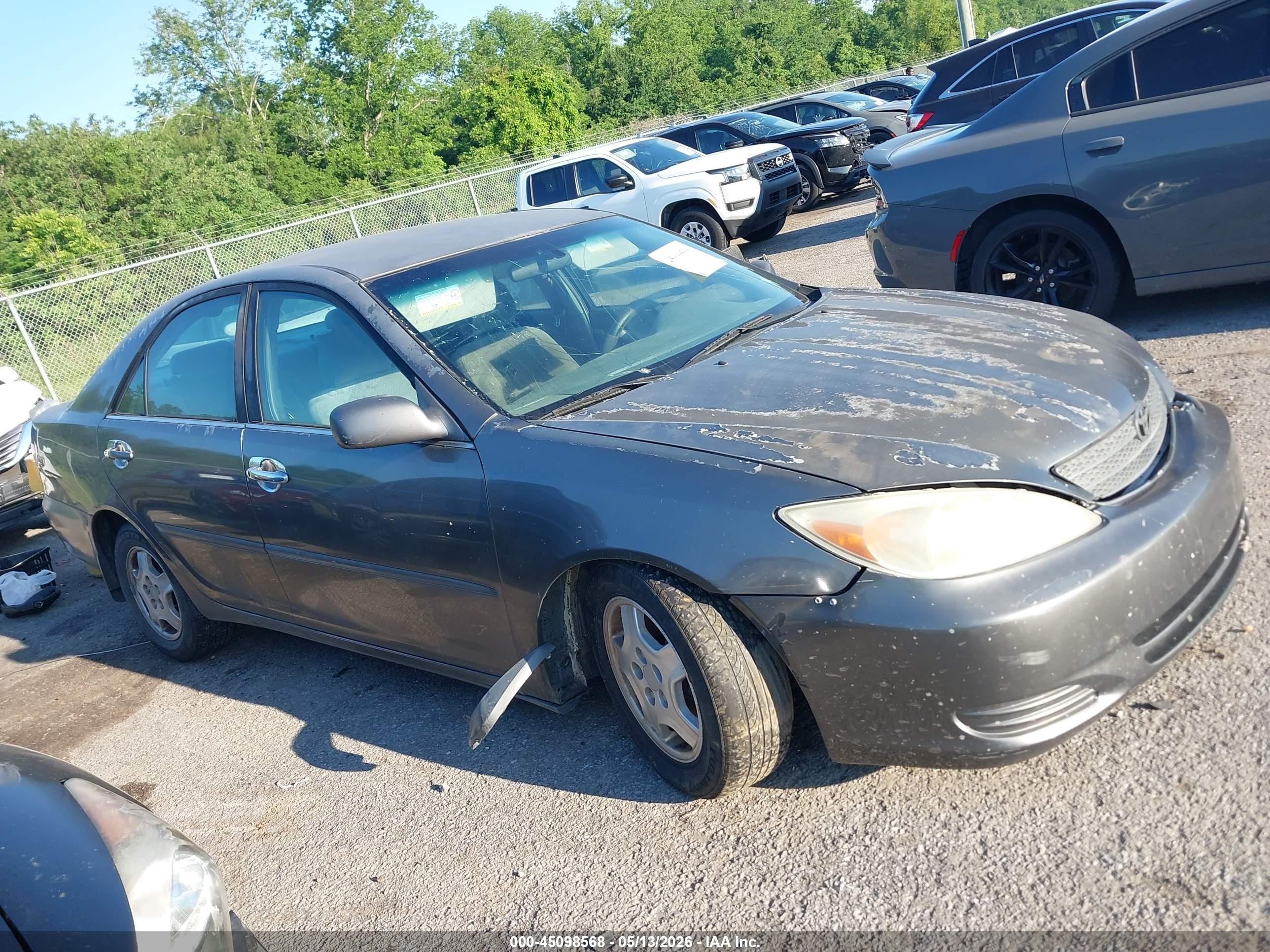 2002 Toyota Camry Le V6 Gray vin: 4T1BF32K52U517552