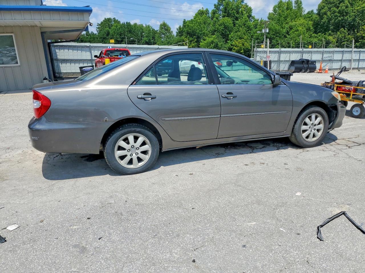2002 Toyota Camry Xle V6 Gray vin: 4T1BF32K52U518829