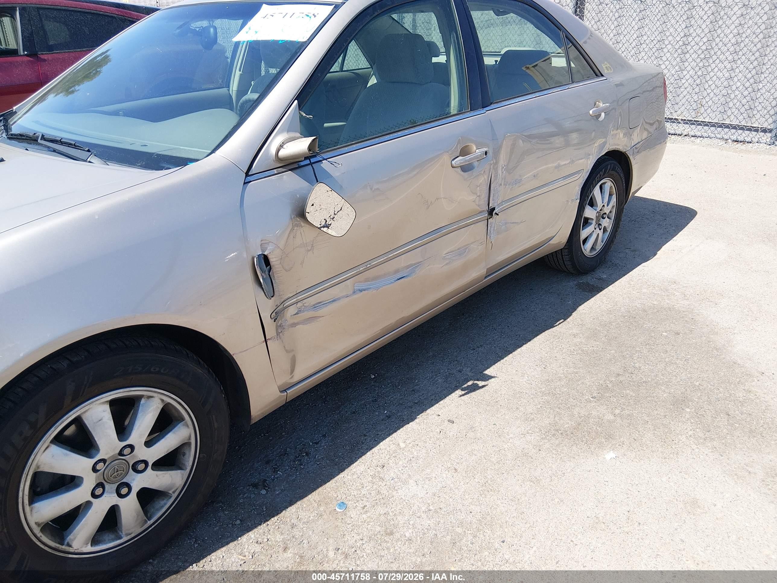 2002 Toyota Camry Xle Champagne vin: 4T1BF32K52U534769