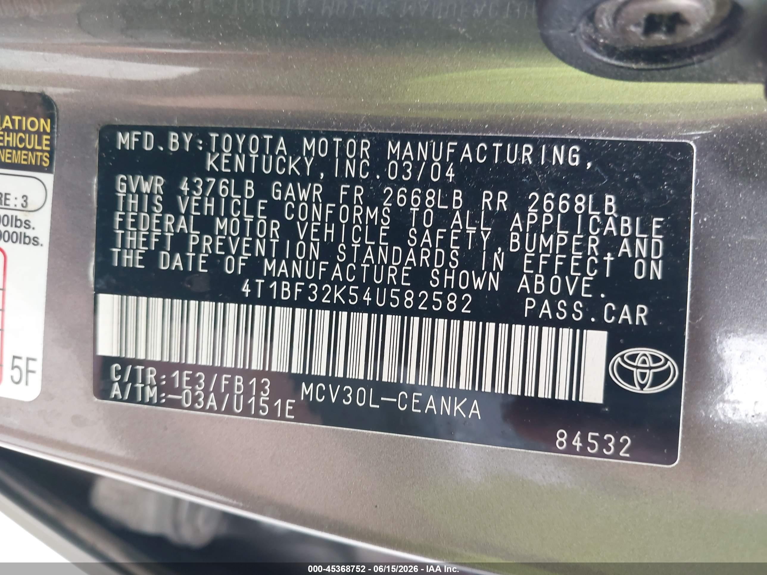 2004 Toyota Camry Le V6 Gray vin: 4T1BF32K54U582582