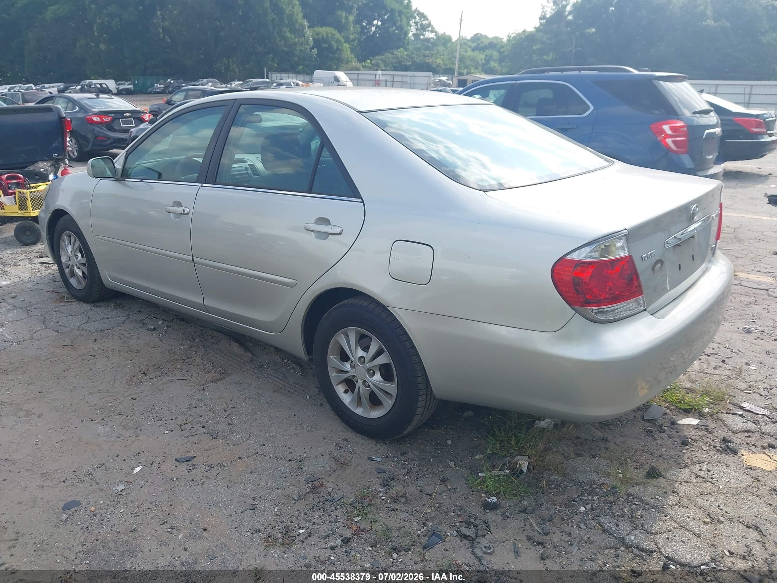 2005 Toyota Camry Le V6 Silver vin: 4T1BF32K55U105023