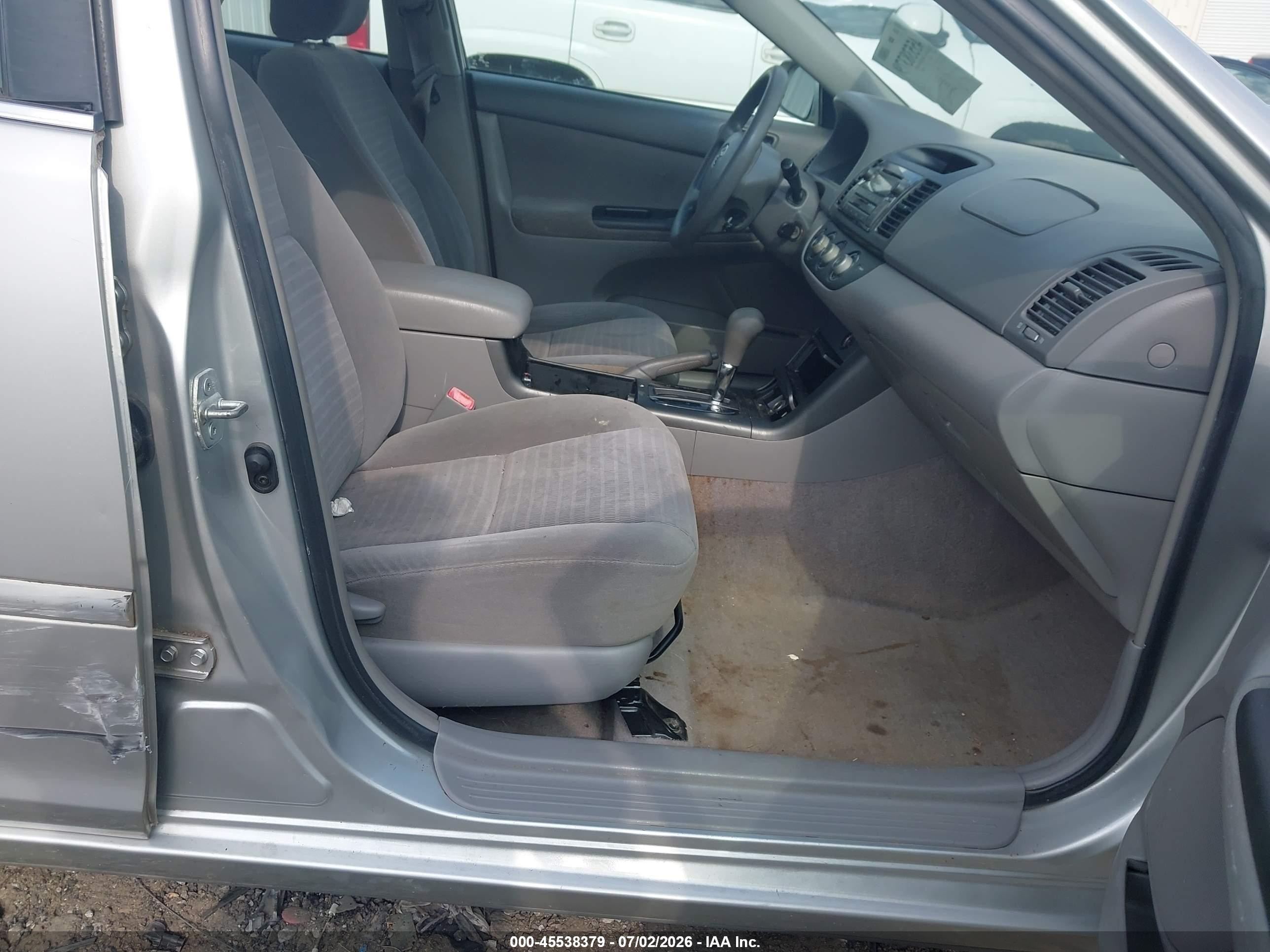 2005 Toyota Camry Le V6 Silver vin: 4T1BF32K55U105023